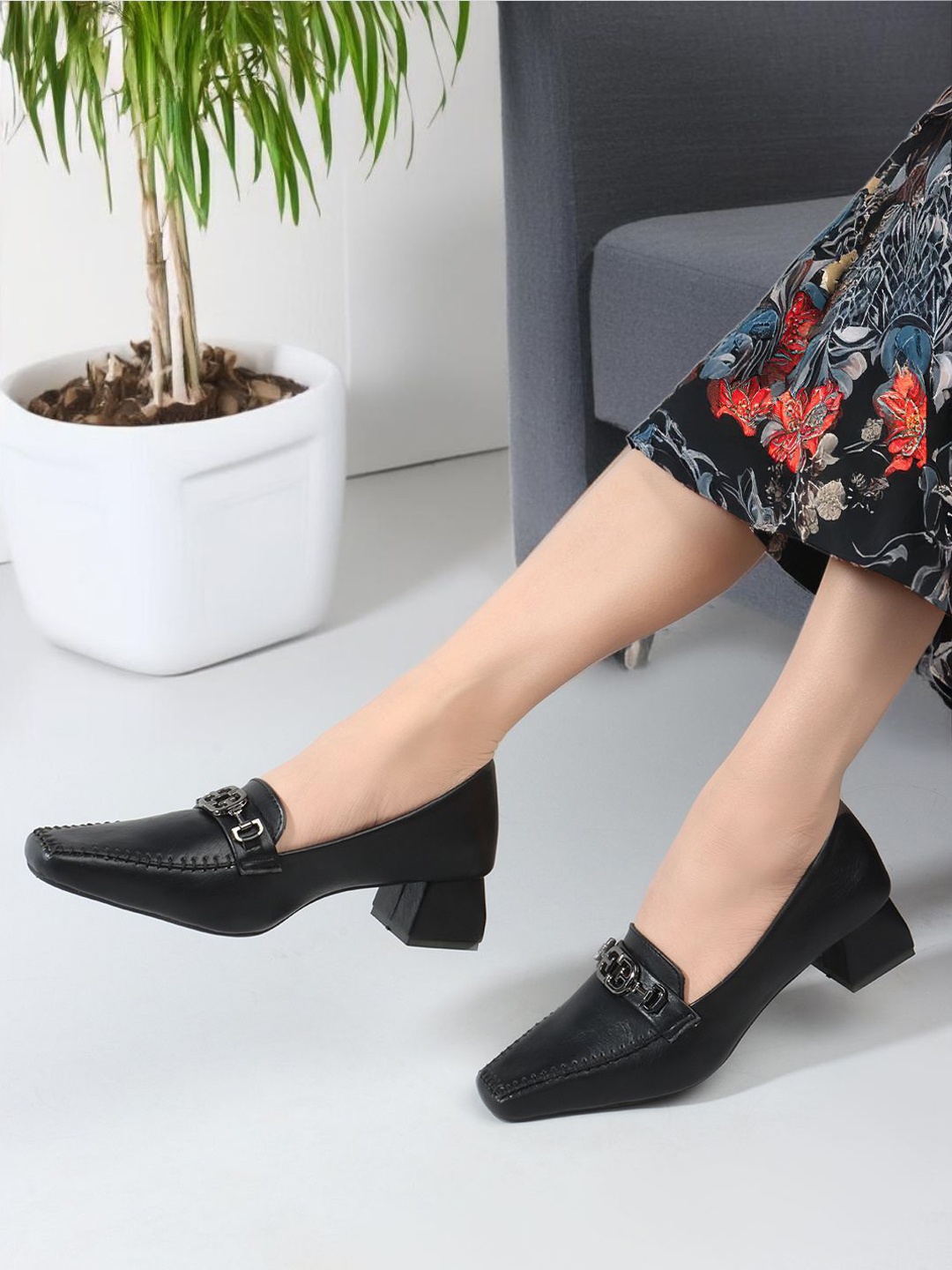 

ELLE Embellished Block Pumps Heels, Black