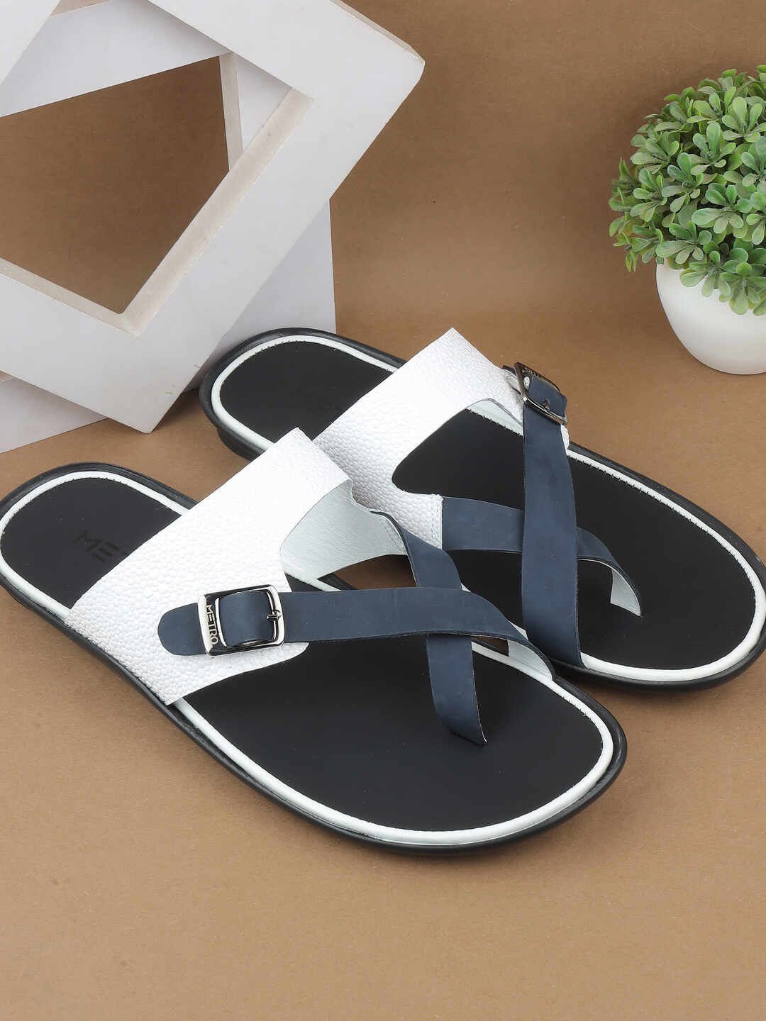 

Metro Men Colourblocked Comfort Sandals, Blue