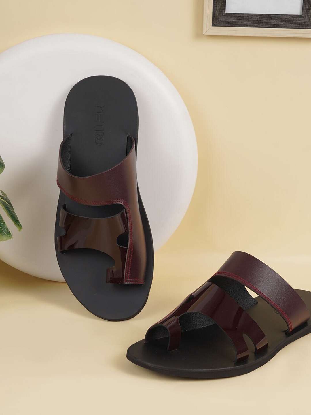 

Metro Men Leather Comfort Sandals, Burgundy