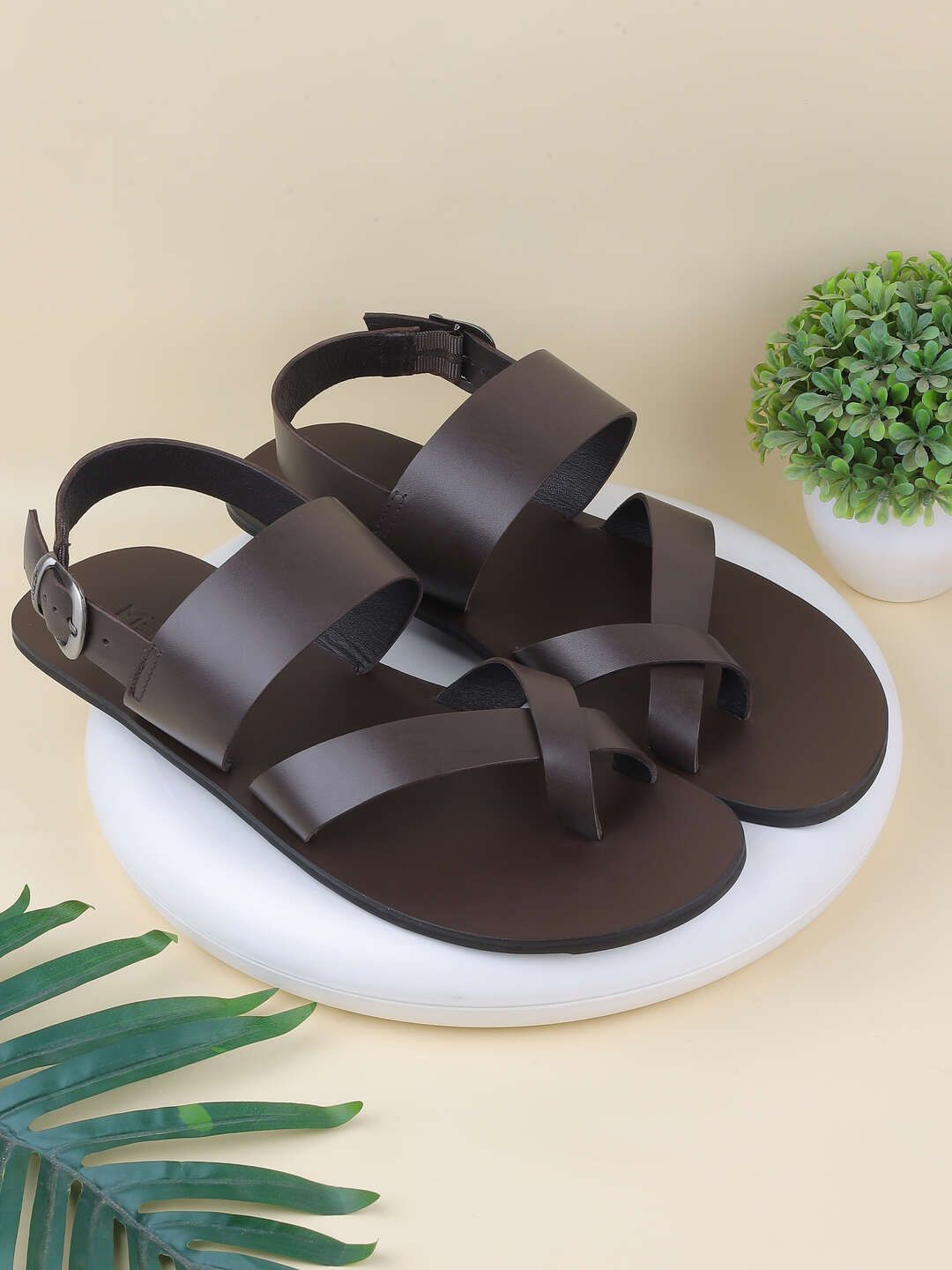 

Metro Men Leather Comfort Sandals, Brown