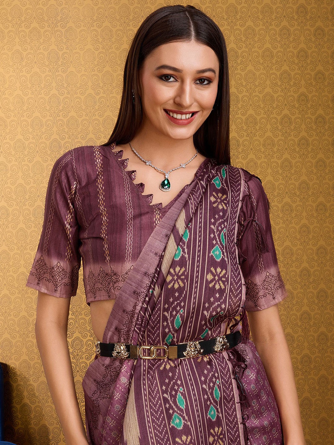 

DOI MOI Ethnic MotifsTussar Saree, Pink