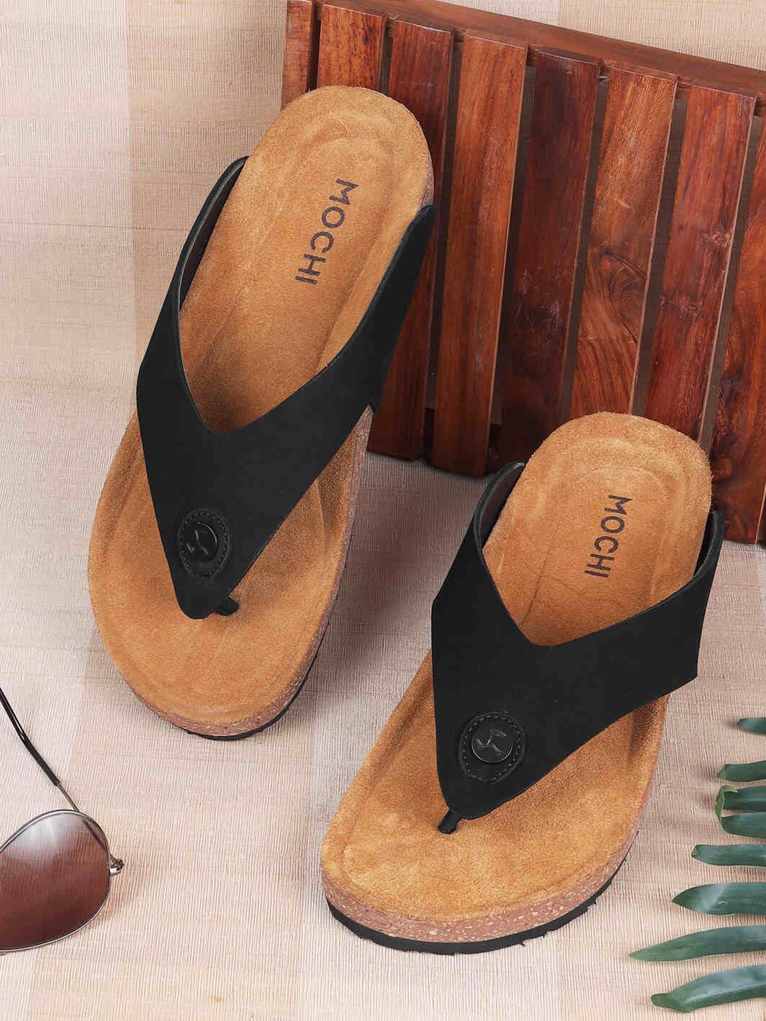 

Mochi Men Leather Comfort Sandals, Black