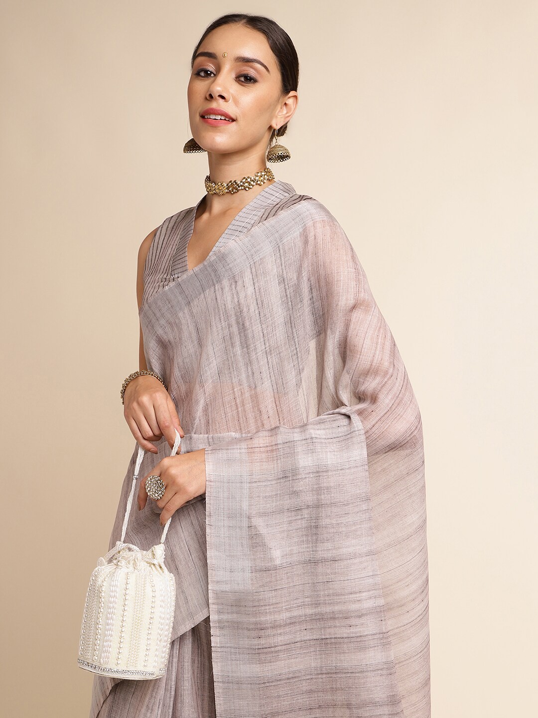 

DOI MOI Colourblocked Ikat Saree, Grey