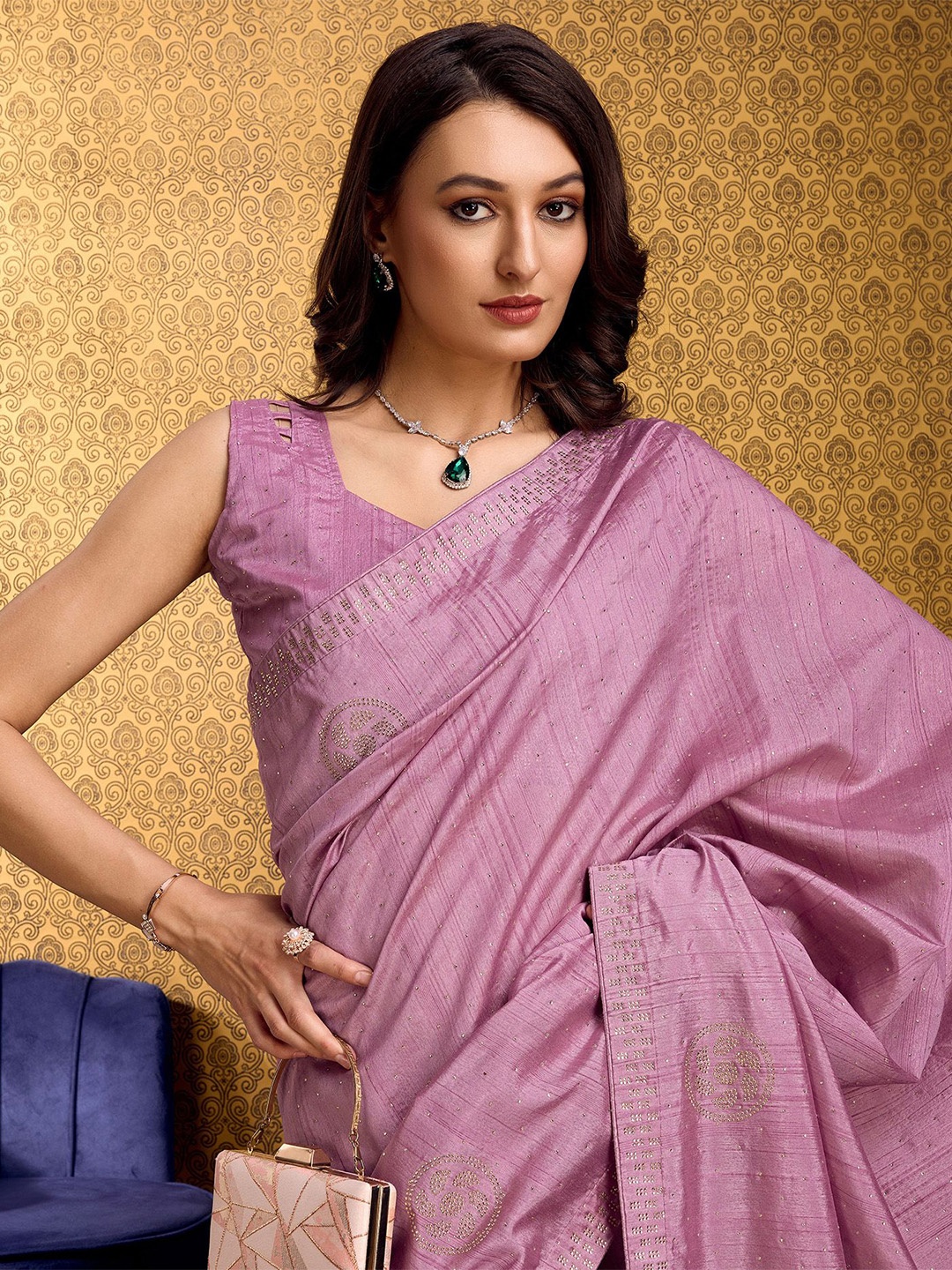 

DOI MOI Embellished Beads and Stones Tussar Saree, Purple