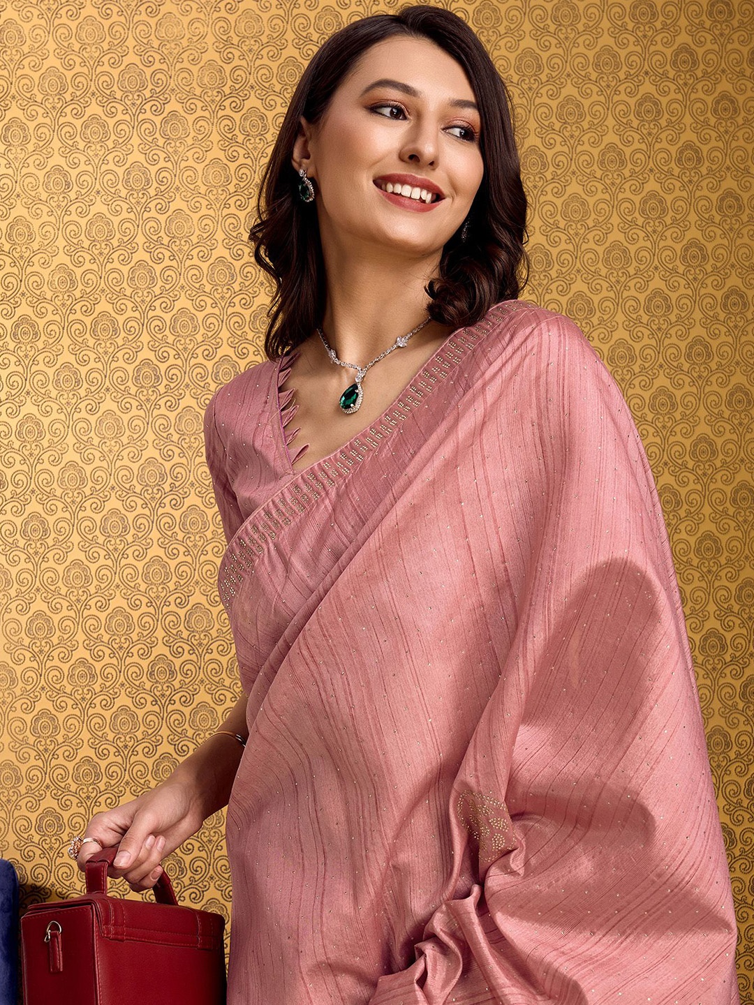 

DOI MOI Embellished Beads and Stones Tussar Saree, Pink