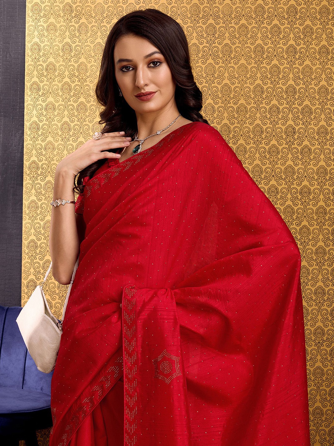 

DOI MOI Embellished Beads and Stones Tussar Saree, Red