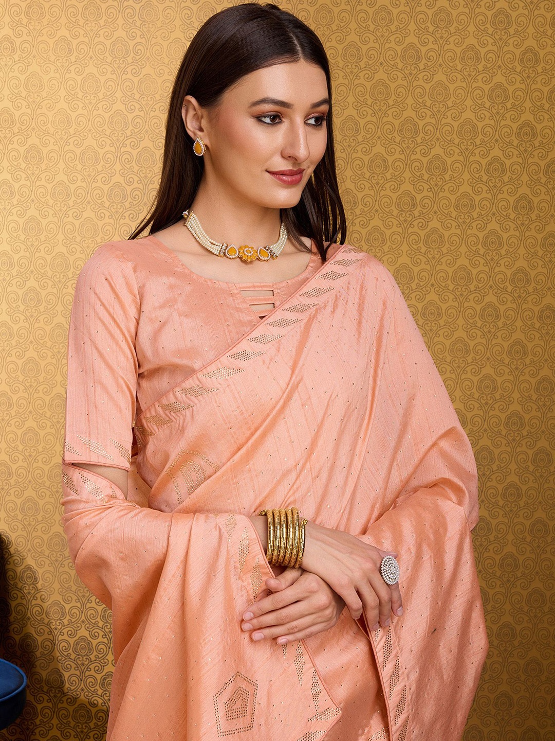 

DOI MOI Beads and Stones Embellished Tussar Saree, Pink