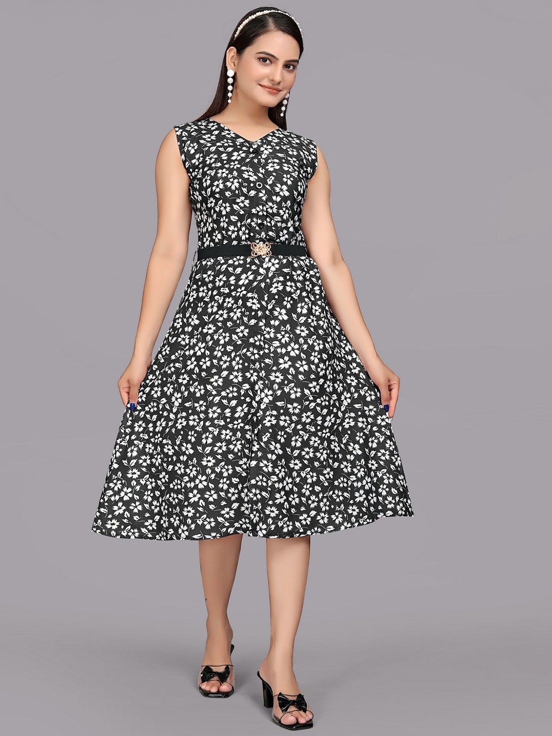 

PARNAVI Floral Print A-Line Midi Dress, Black