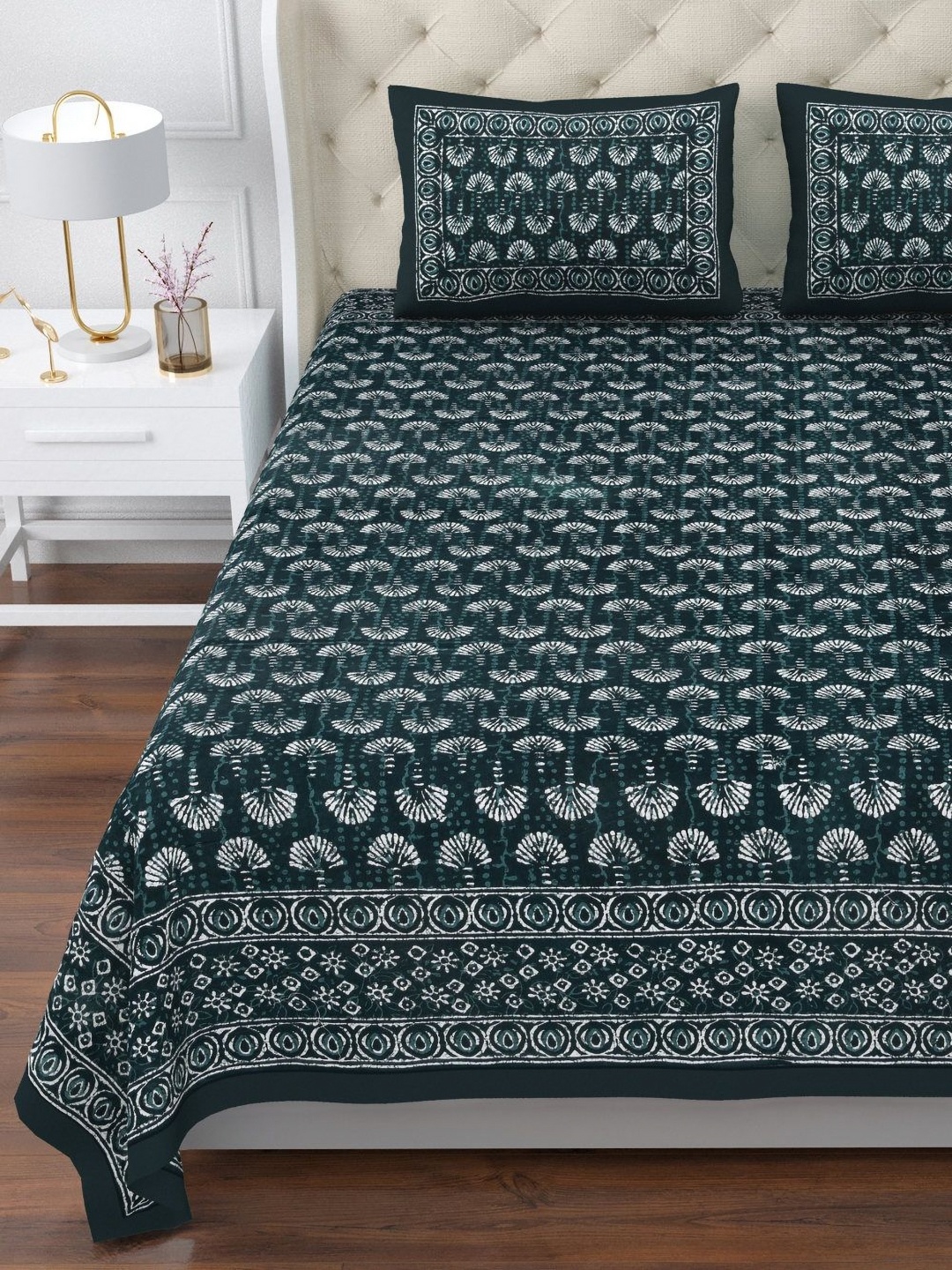 

Urban Jaipur Green Ethnic Motifs Cotton 240 TC King Bedsheet with 2 Pillow Covers