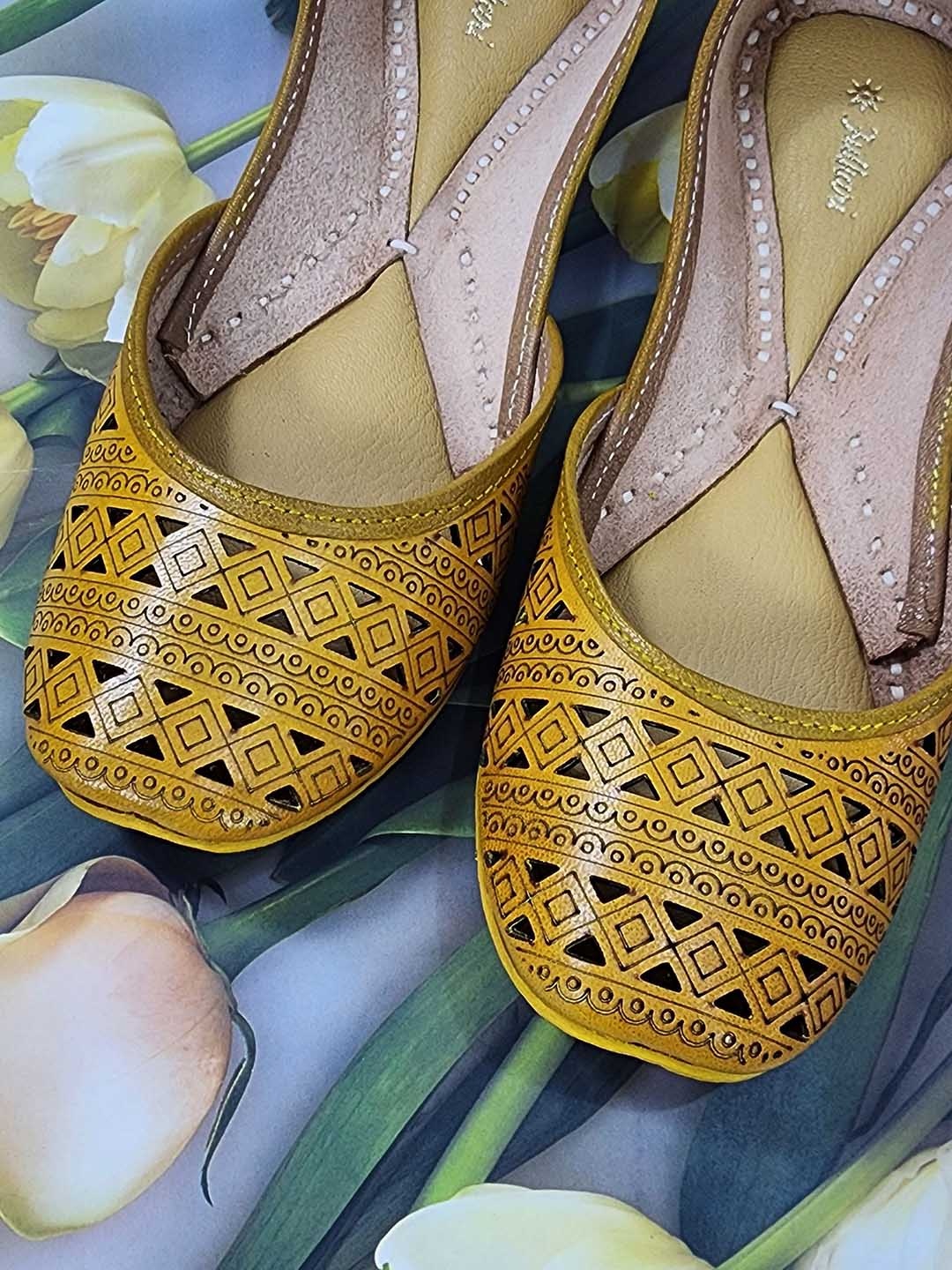 

Fulkari Women Leather Mojaris Flats, Yellow