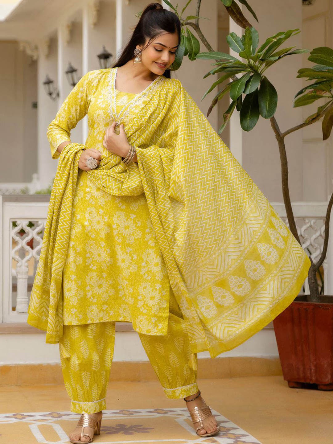 

KALINI Floral Embroidered Aari Work V-Neck Straight Pure Cotton Kurta ,Salwar& Dupatta, Yellow
