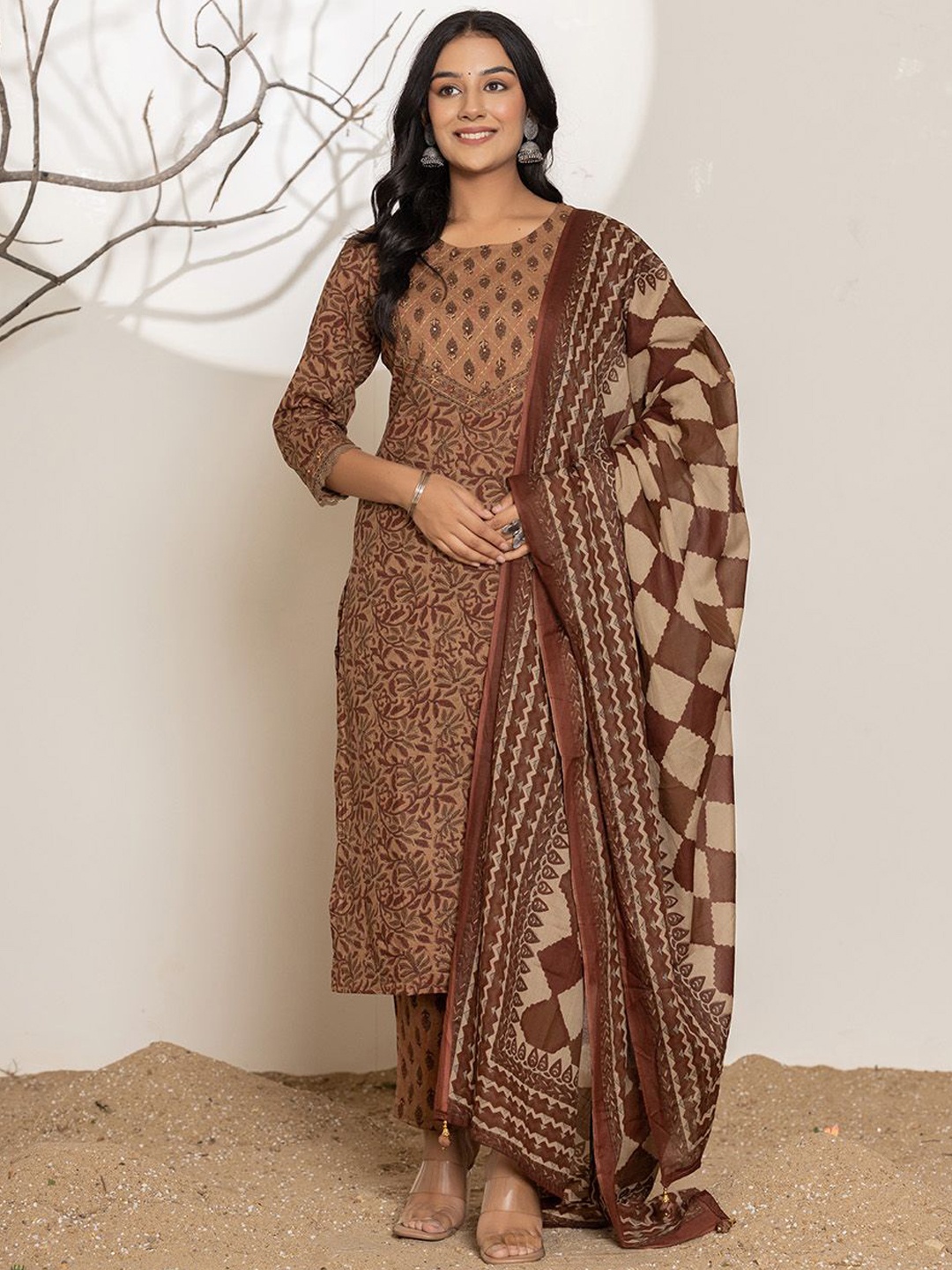 

Yufta Women Floral Printed Regular Pure Cotton Kurta with Trousers & With Dupatta, Brown