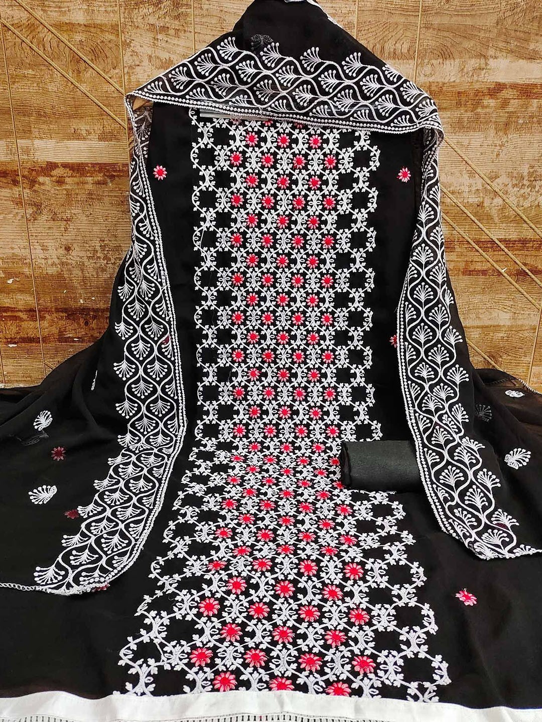 

Peachmode Floral Embroidered Silk Georgette Unstitched Dress Material, Black
