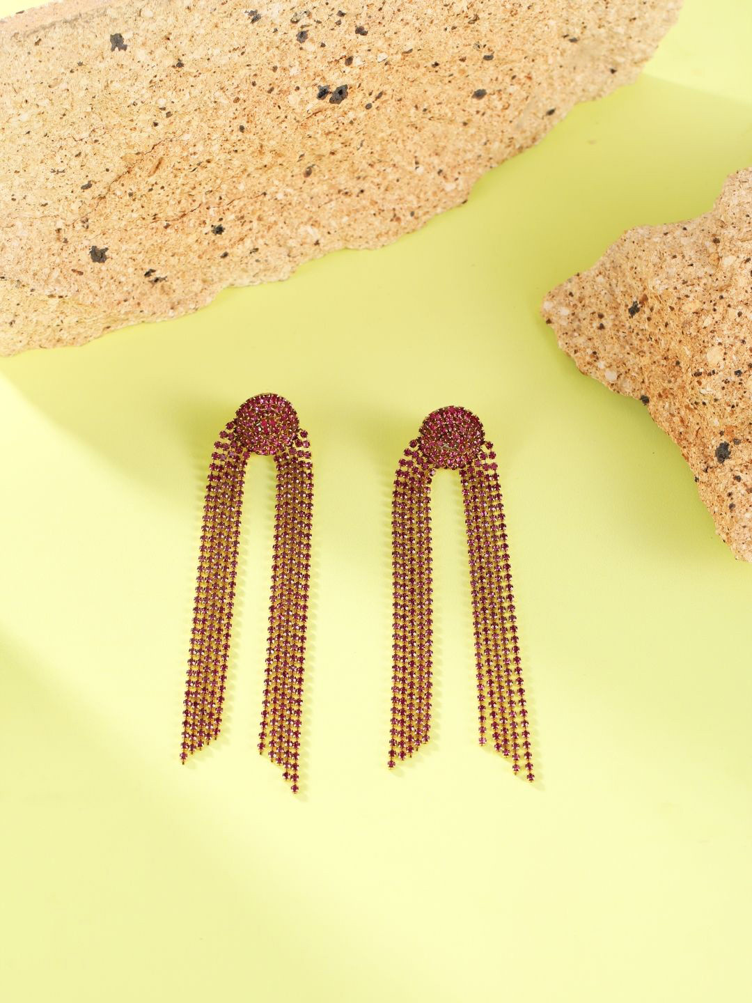 

DressBerry Gold Tones Rhinestone Gold Plated Drop Earrings