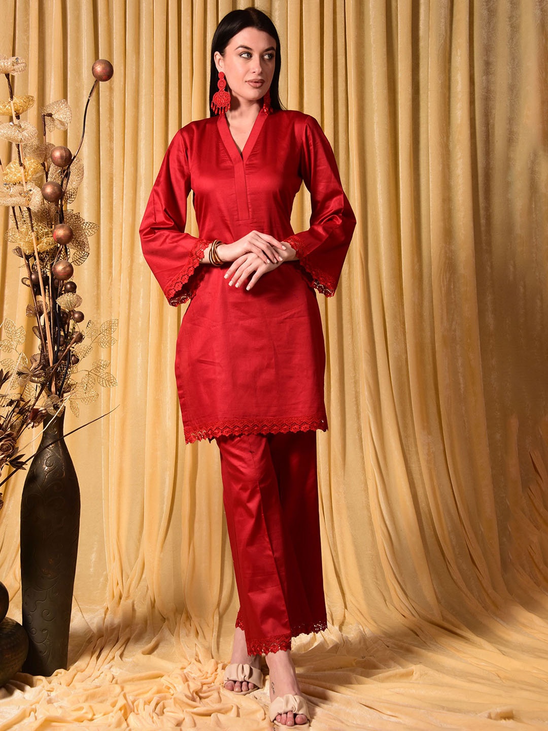

Laalzari V-Neck Flared Sleeves Pure Cotton Tunic With Trousers, Red