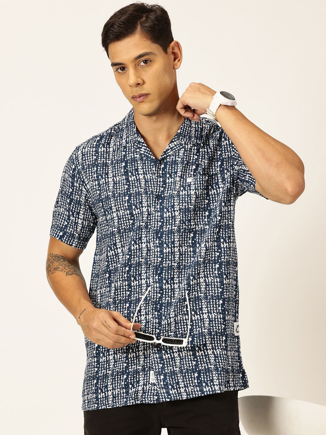 

Thomas Scott Men Premium Printed Casual Shirt, White