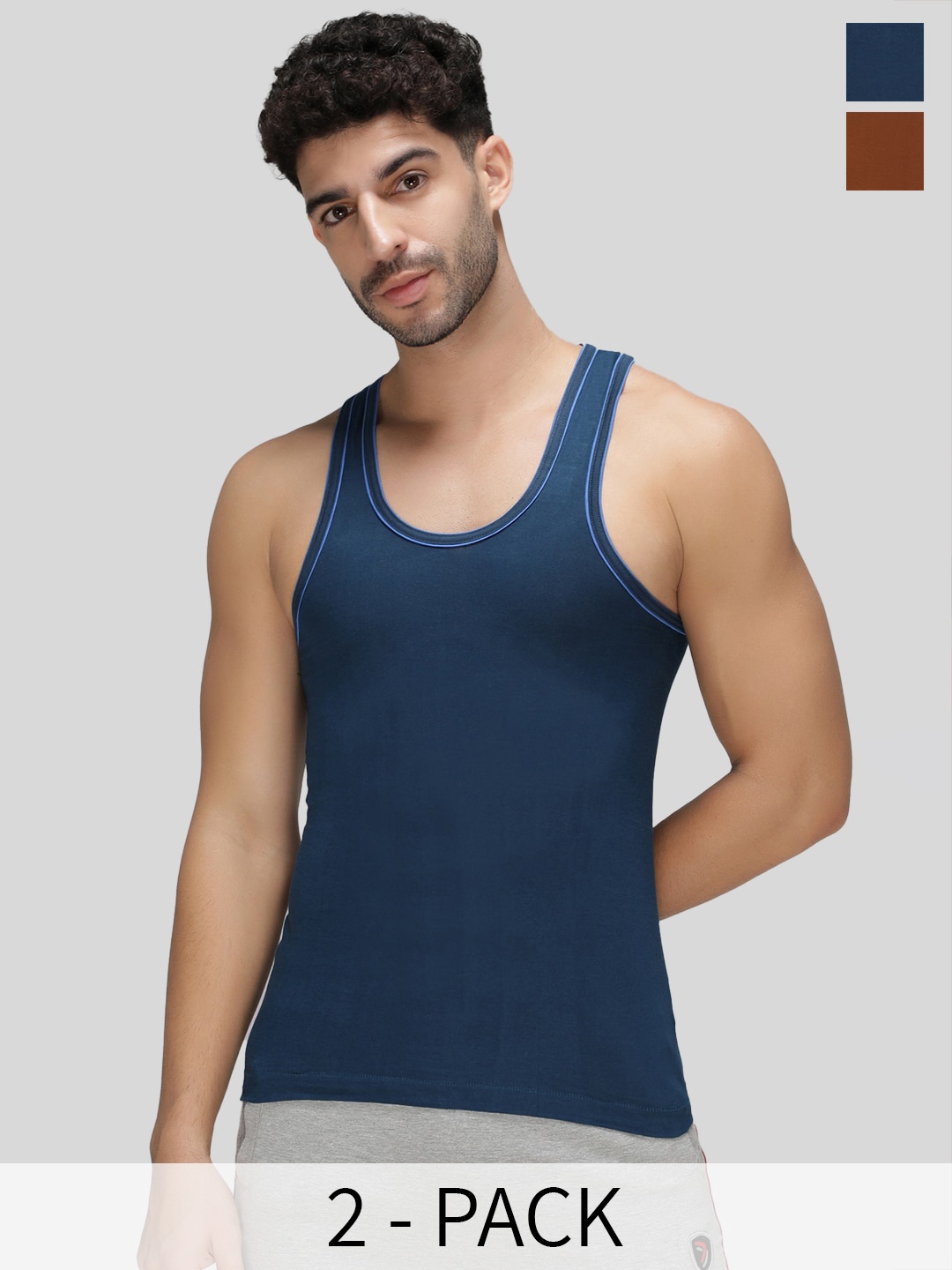 

AMUL COMFY Pack of 2 Round Neck Cotton Innerwear Vests AC-VE-CVESTDFRN-MULTI3-XS-2PC-Multi, Teal