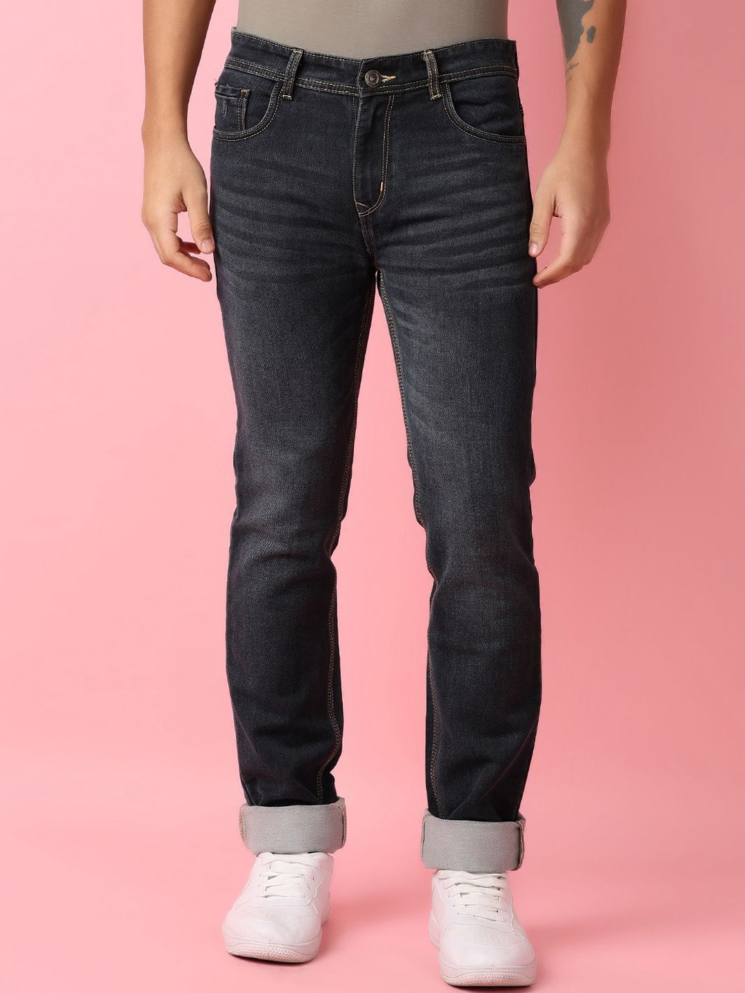 

V-Mart Men Slim Fit Clean Look Mid Rise Cotton Light Fade Jeans, Blue