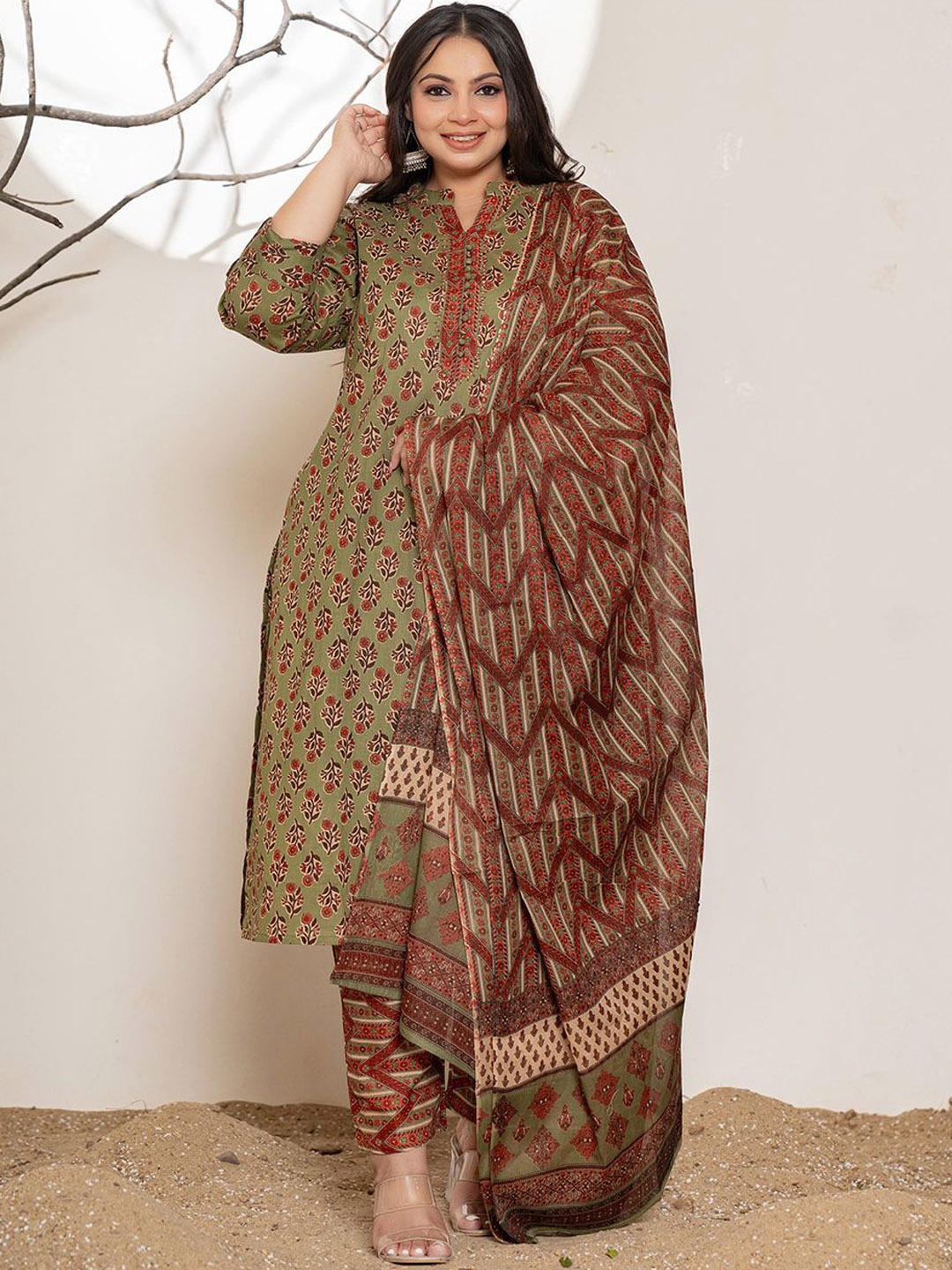 

Yufta Plus Size Ethnic Motifs Printed Pure Cotton Straight Kurta With Trousers & Dupatta, Green