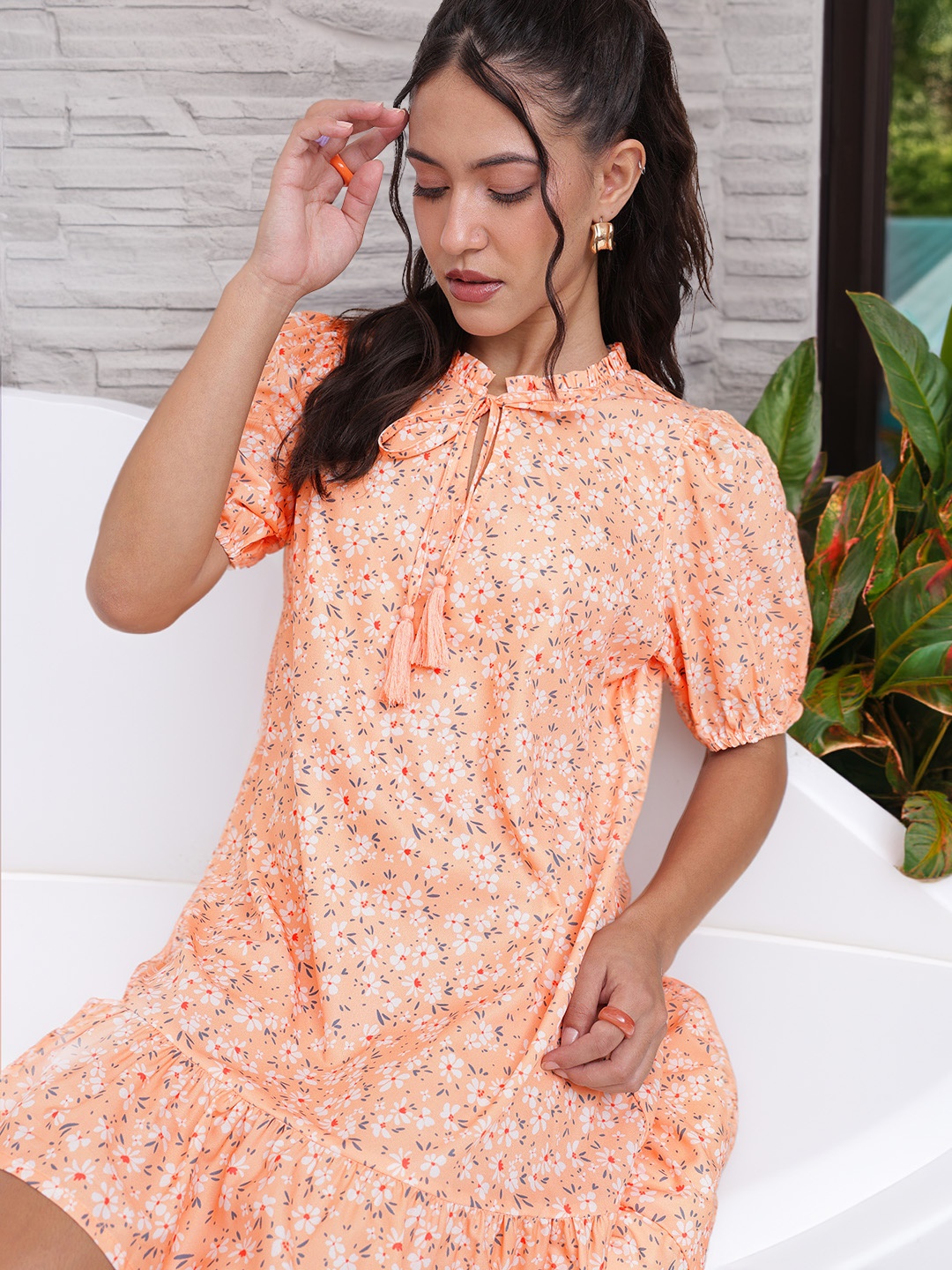 

DressBerry Vintage Touch Floral Printed Tie-Up Neck A-line Dress, Peach