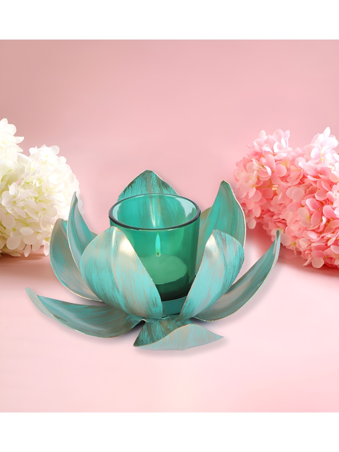 

THE HOME CO. Gold-Toned & Blue 2 Pieces Lotus Candle Holder