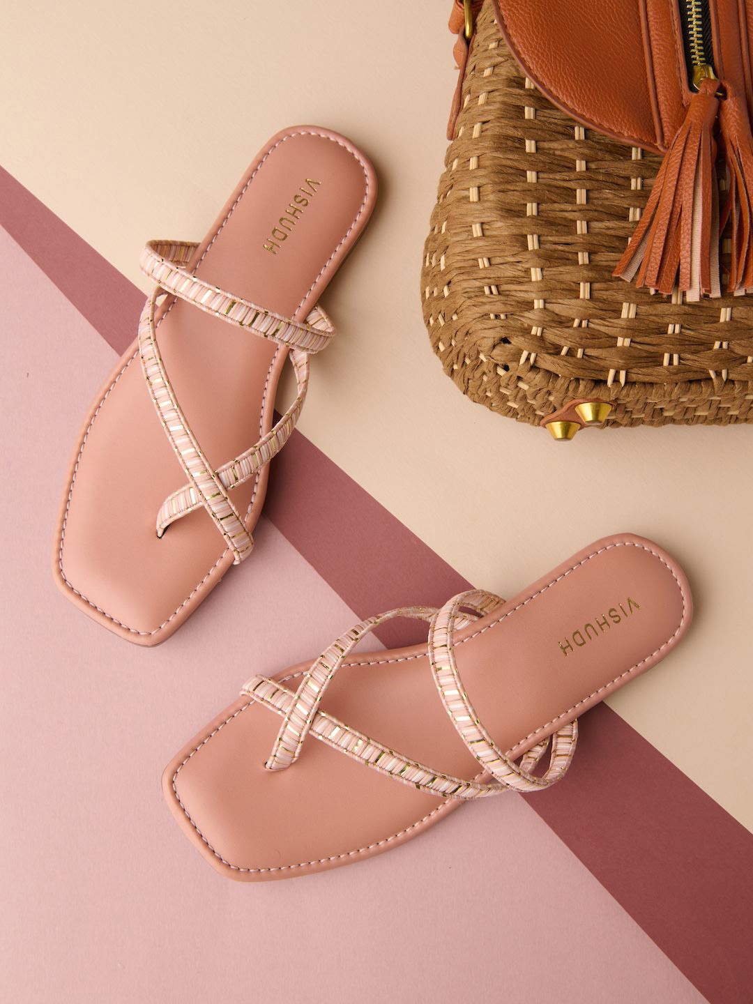 

Vishudh Women Ethnic One Toe Flats, Peach