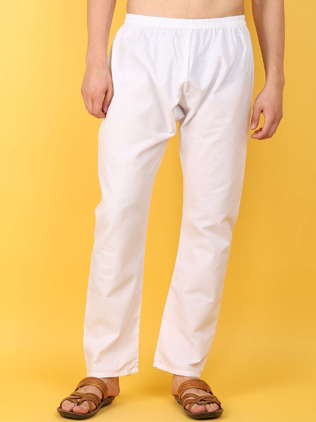 

V-Mart Mid-Rise Pyjama, White
