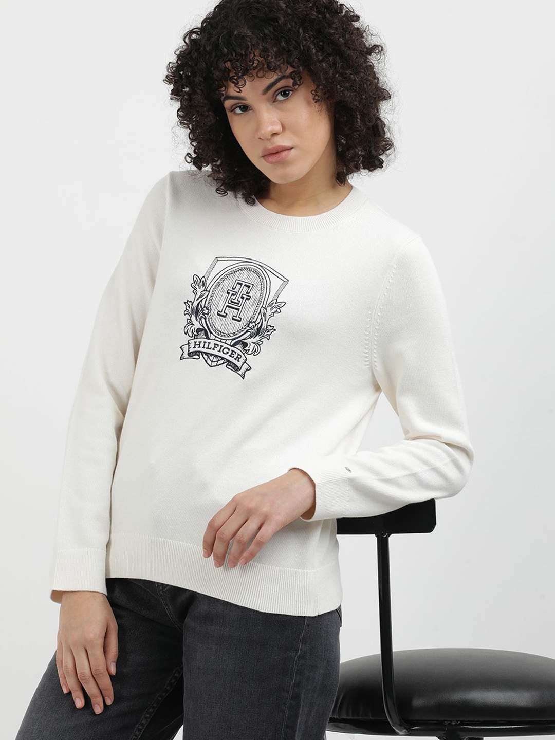 

Tommy Hilfiger Women Organic Cotton Pullover Sweater, White