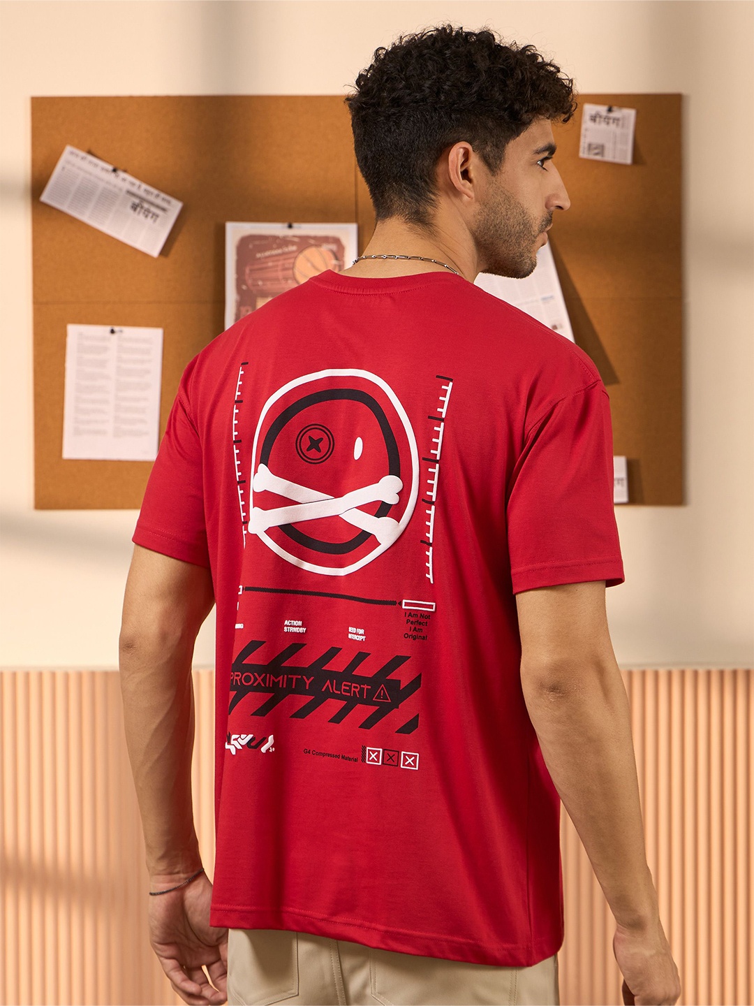 

Beyoung Men Typography Printed Round Neck T-shirt, Red