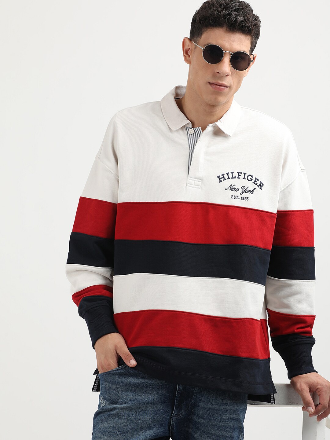 

Tommy Hilfiger Men Colourblocked Striped Shirt Collar Sweatshirt, White