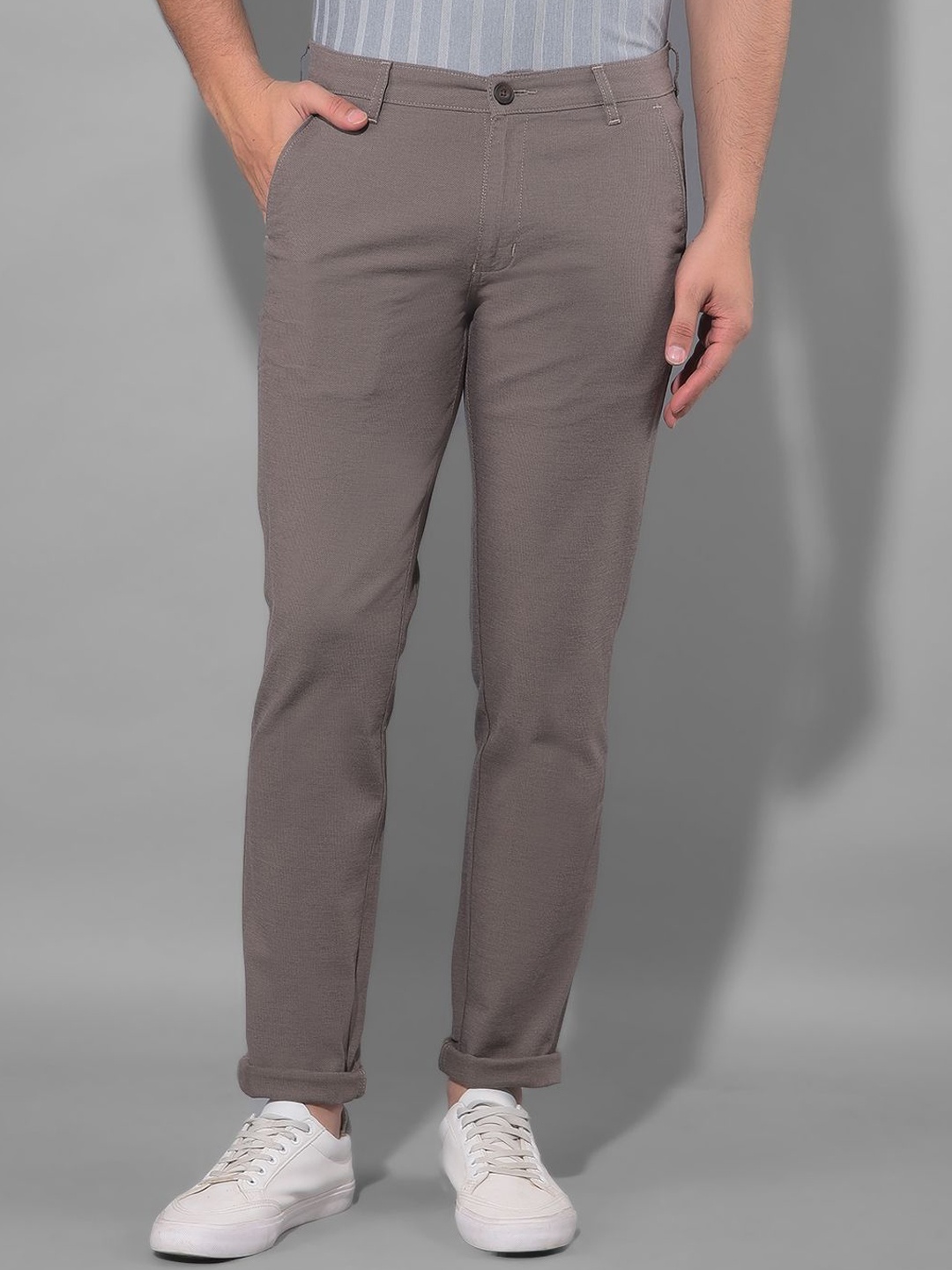 

COBB Men Texture Slim Fit Trousers, Brown