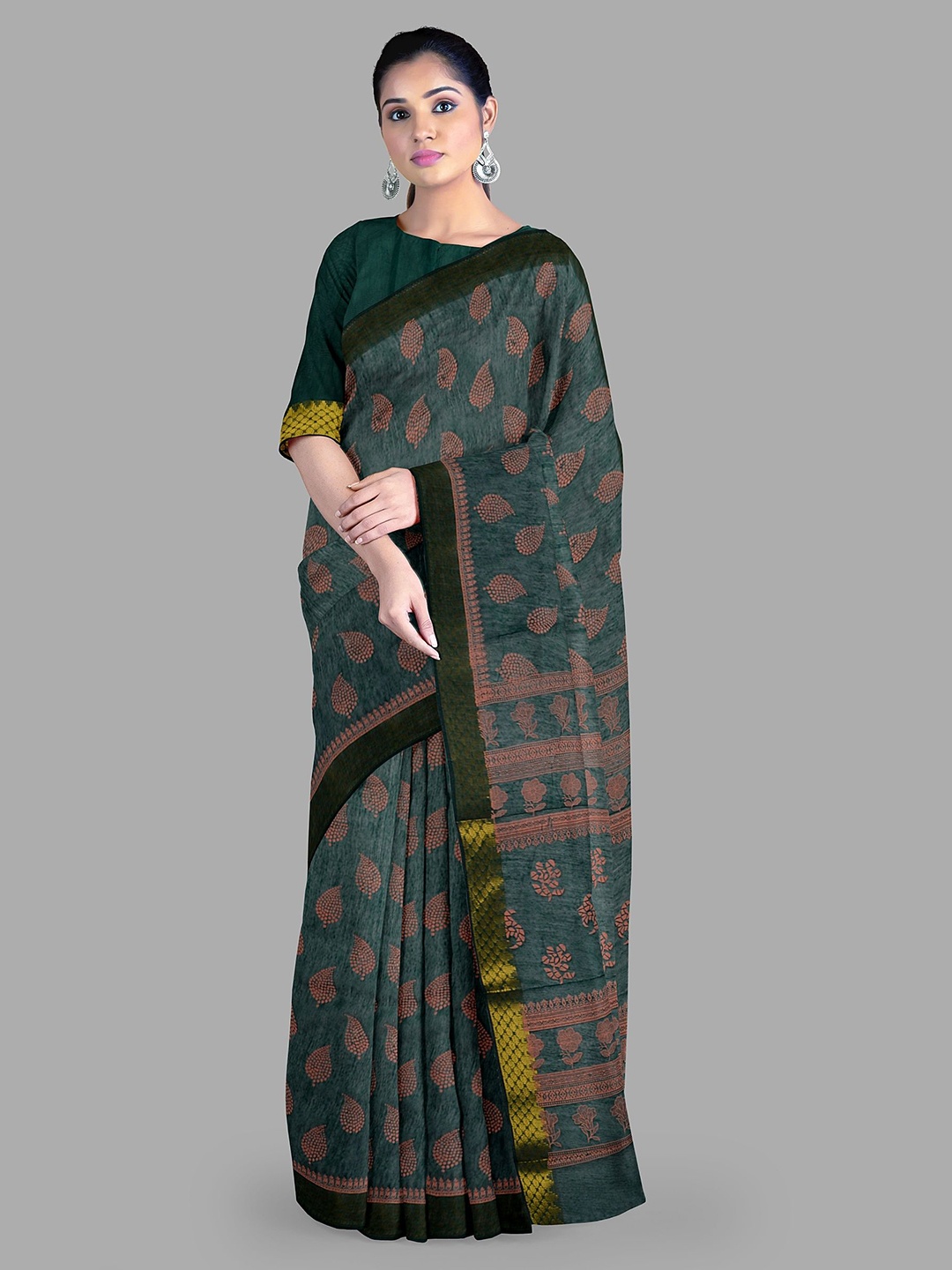 

The Chennai Silks Printed Gadwal Saree, Green