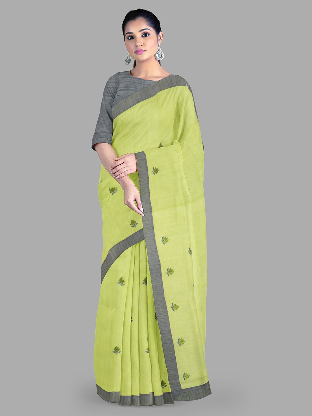 

The Chennai Silks Floral Pure Cotton Muga Saree With Blouse Piece, Lime green