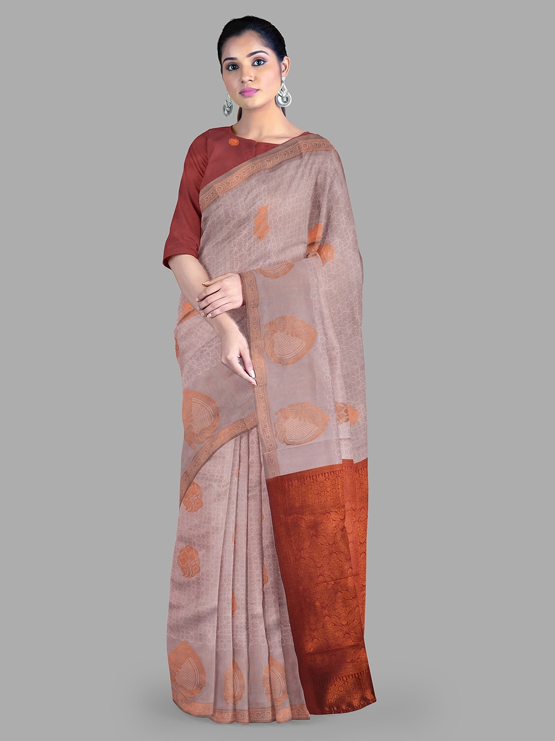 

The Chennai Silks Woven Design Zari Kanjeevaram Saree, Beige