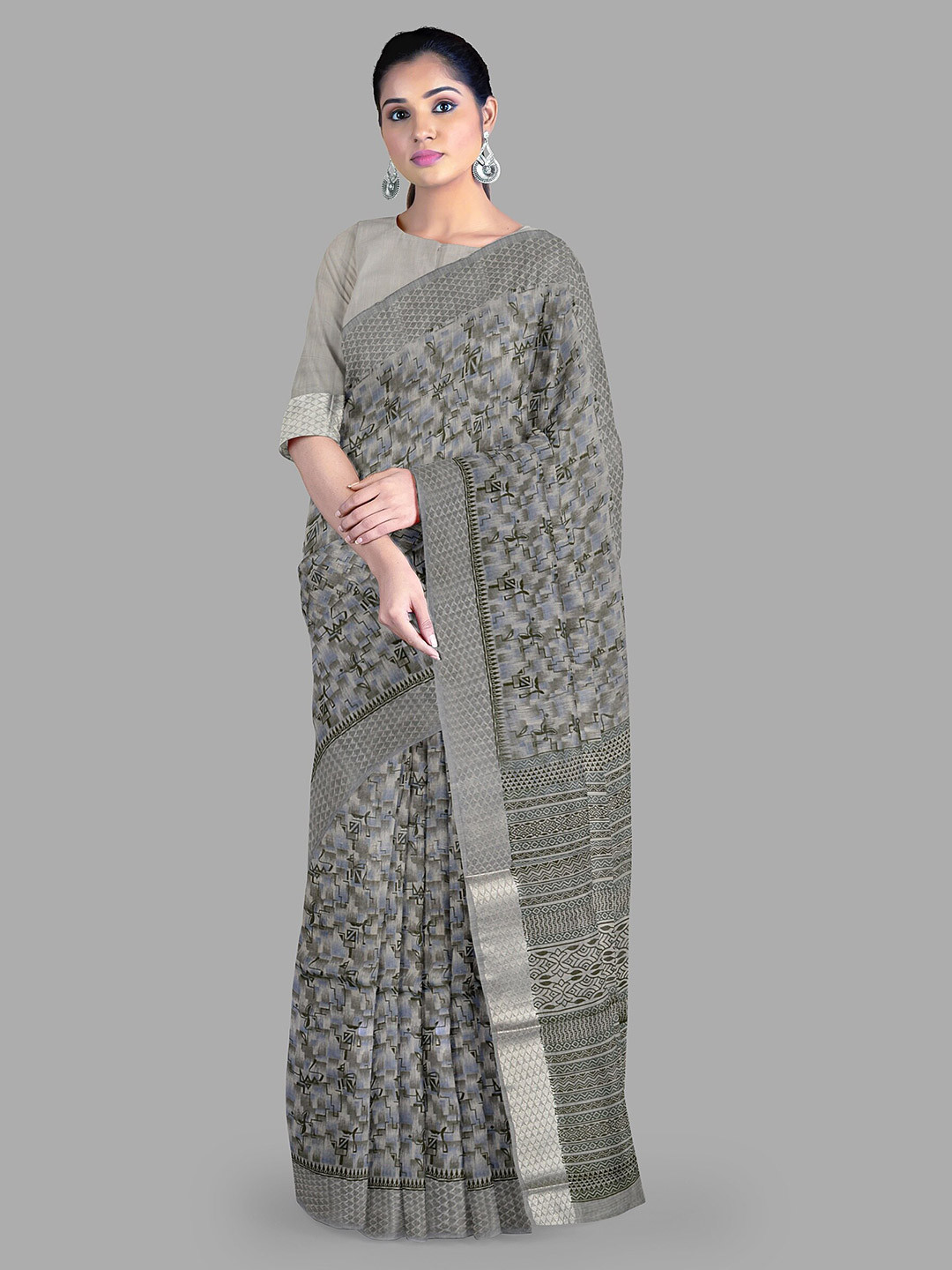 

The Chennai Silks Printed Zari Gadwal Saree, Grey