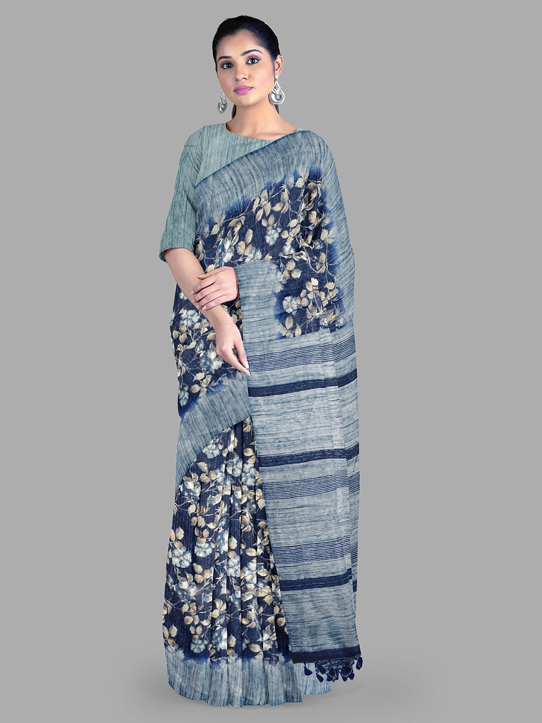 

The Chennai Silks Floral Bhagalpuri Saree, Navy blue