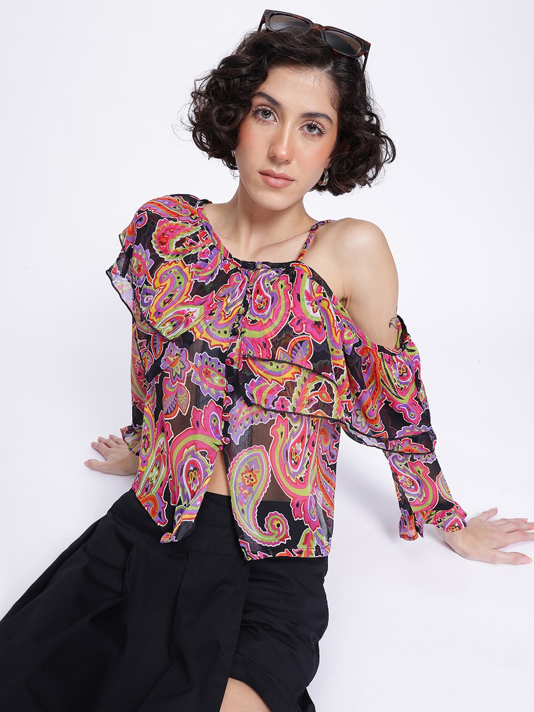 

DressBerry Paisley Dreams One Shoulder Ruffles Top, Black
