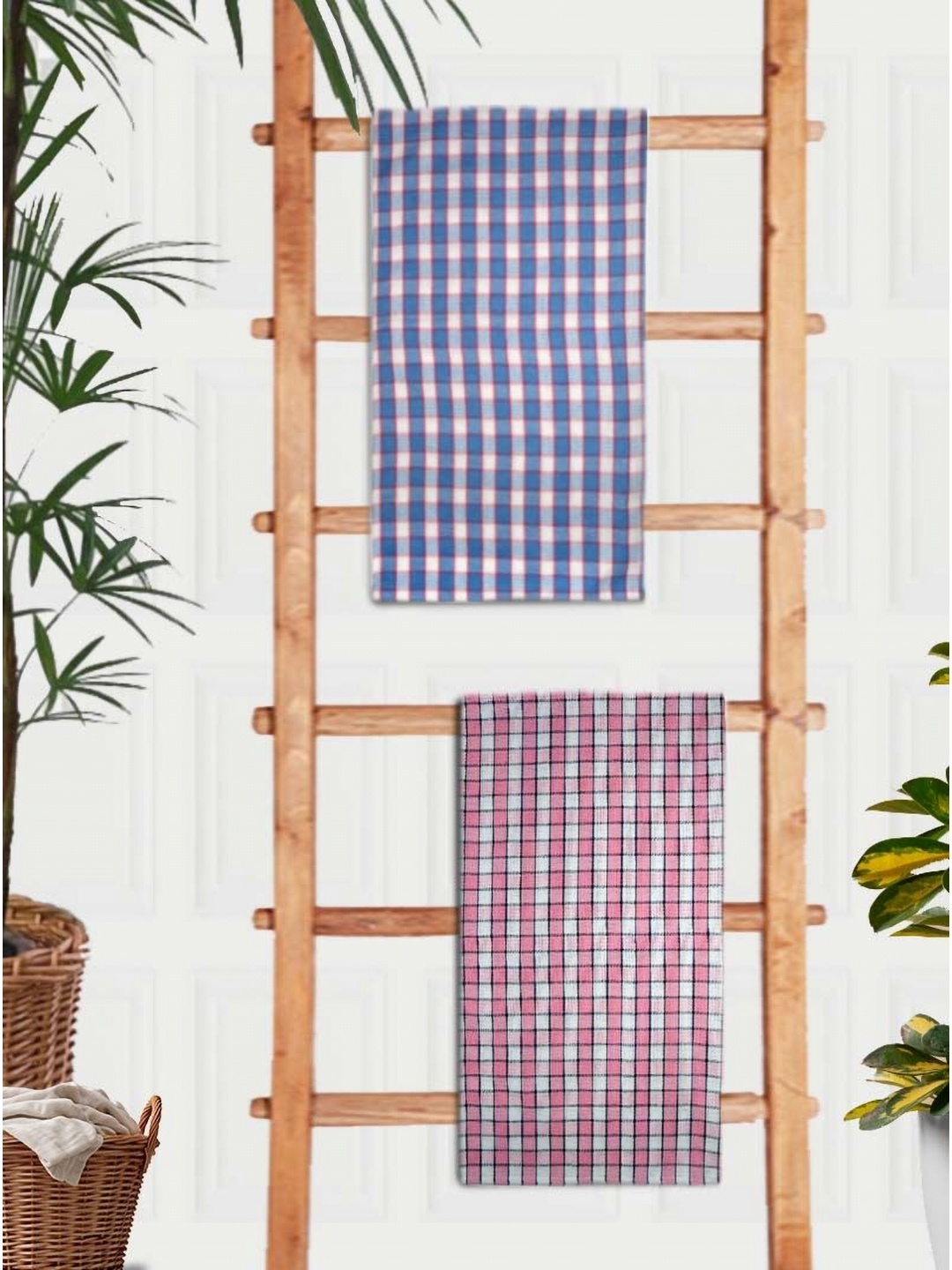 

Athom Living Pink & Blue 2 Pieces Printed Pure Cotton 210 GSM Bath Towels