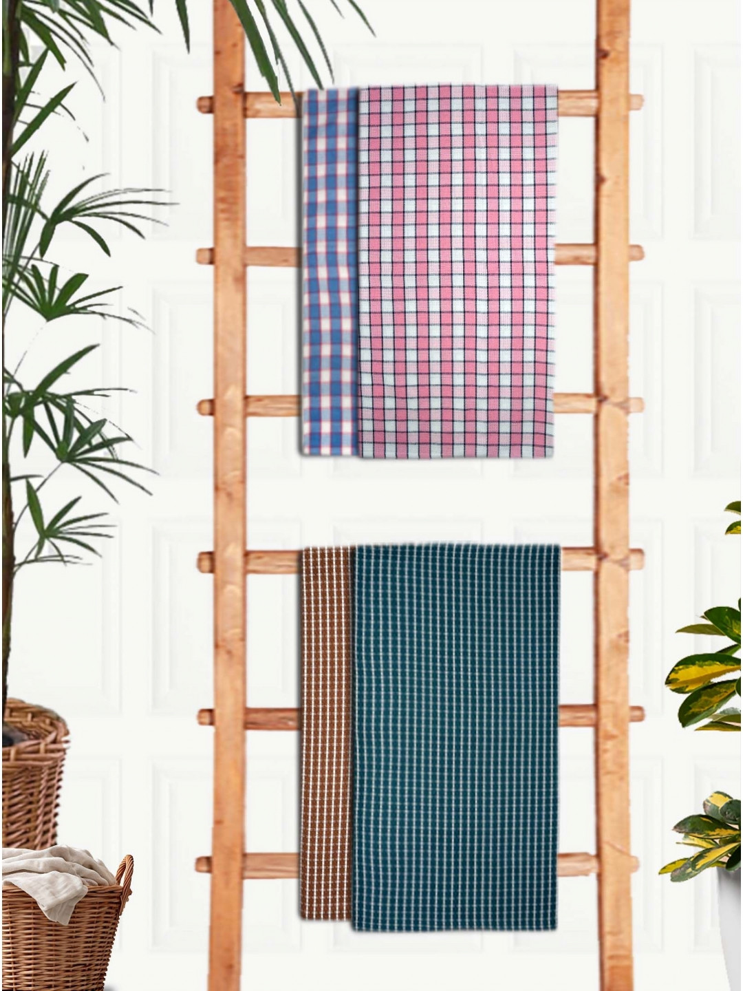 

Athom Living Green & Brown 4 Printed Cotton 210 GSM Bath Towel
