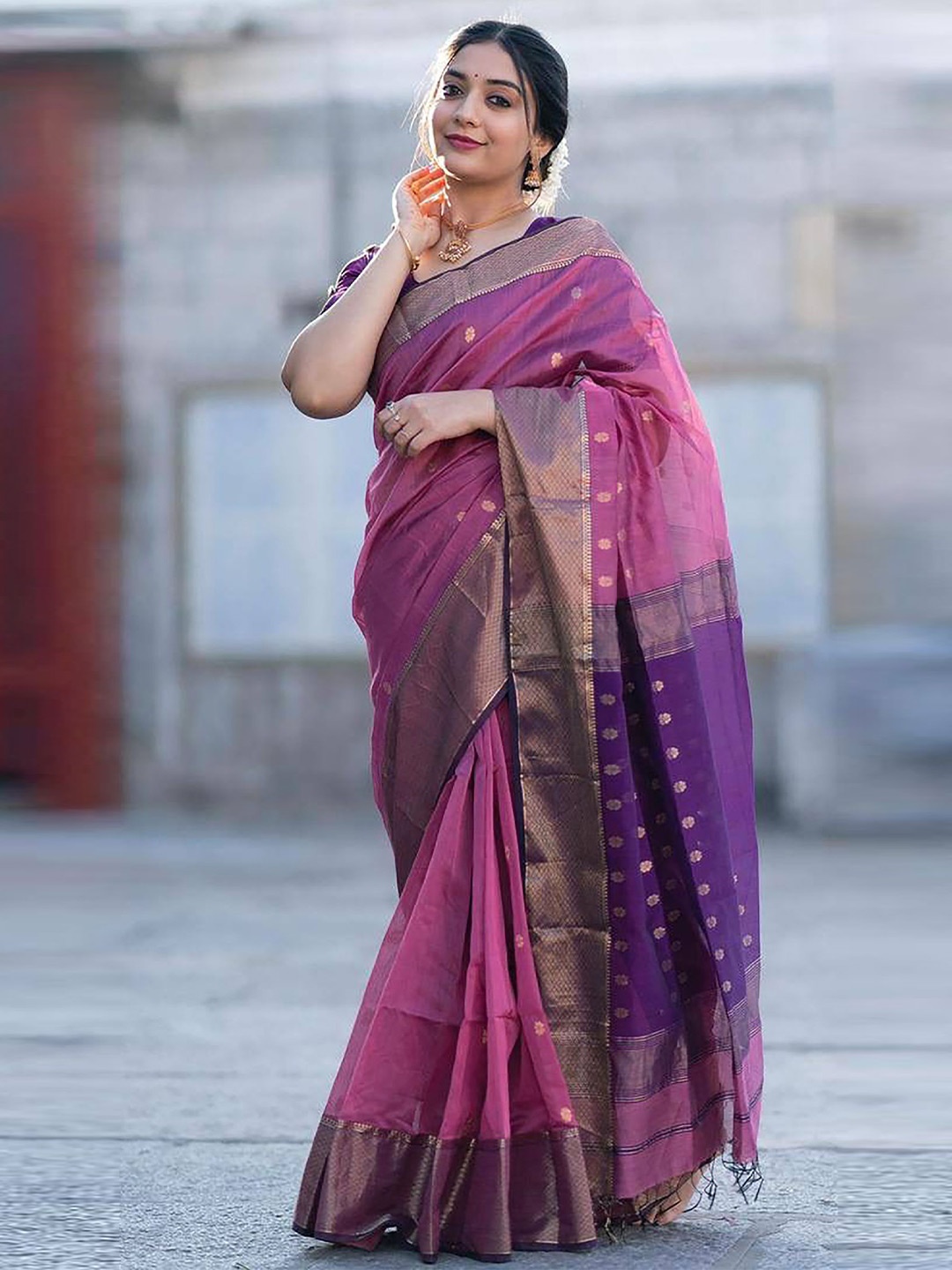 

Aldwych Woven Design Banarasi Saree, Pink
