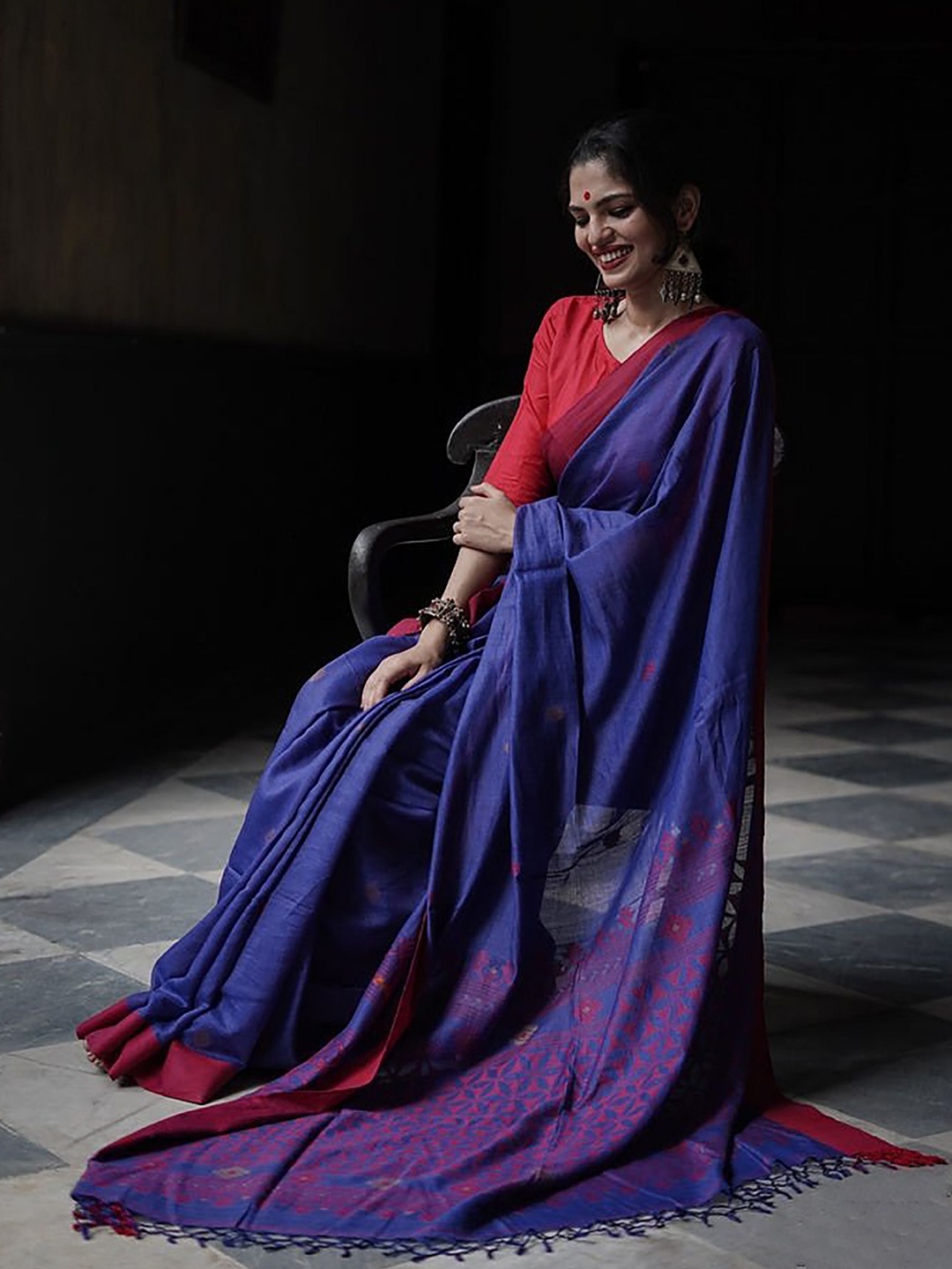 

Aldwych Ethnic Motifs Banarasi Saree, Blue