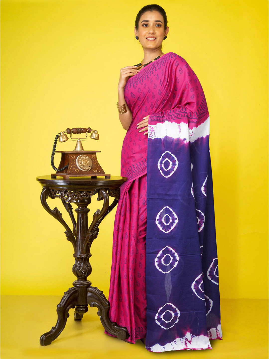

Unnati Silks Tie and Dye Pure Cotton Handloom Saree, Pink