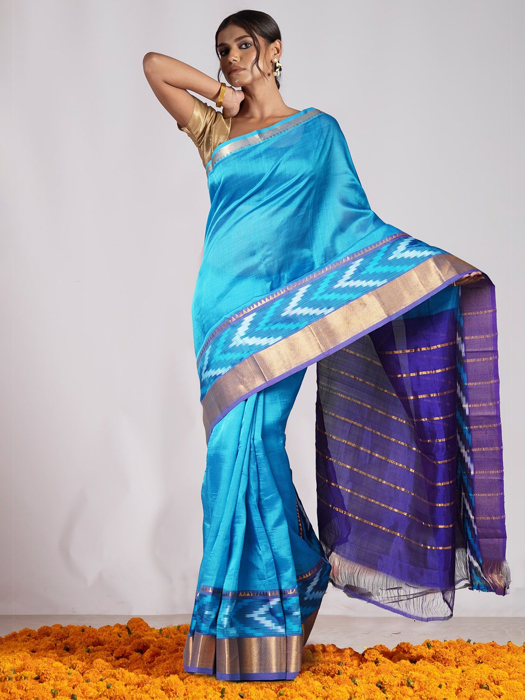 

Unnati Silks Zari Handloom Mangalagiri Saree, Blue
