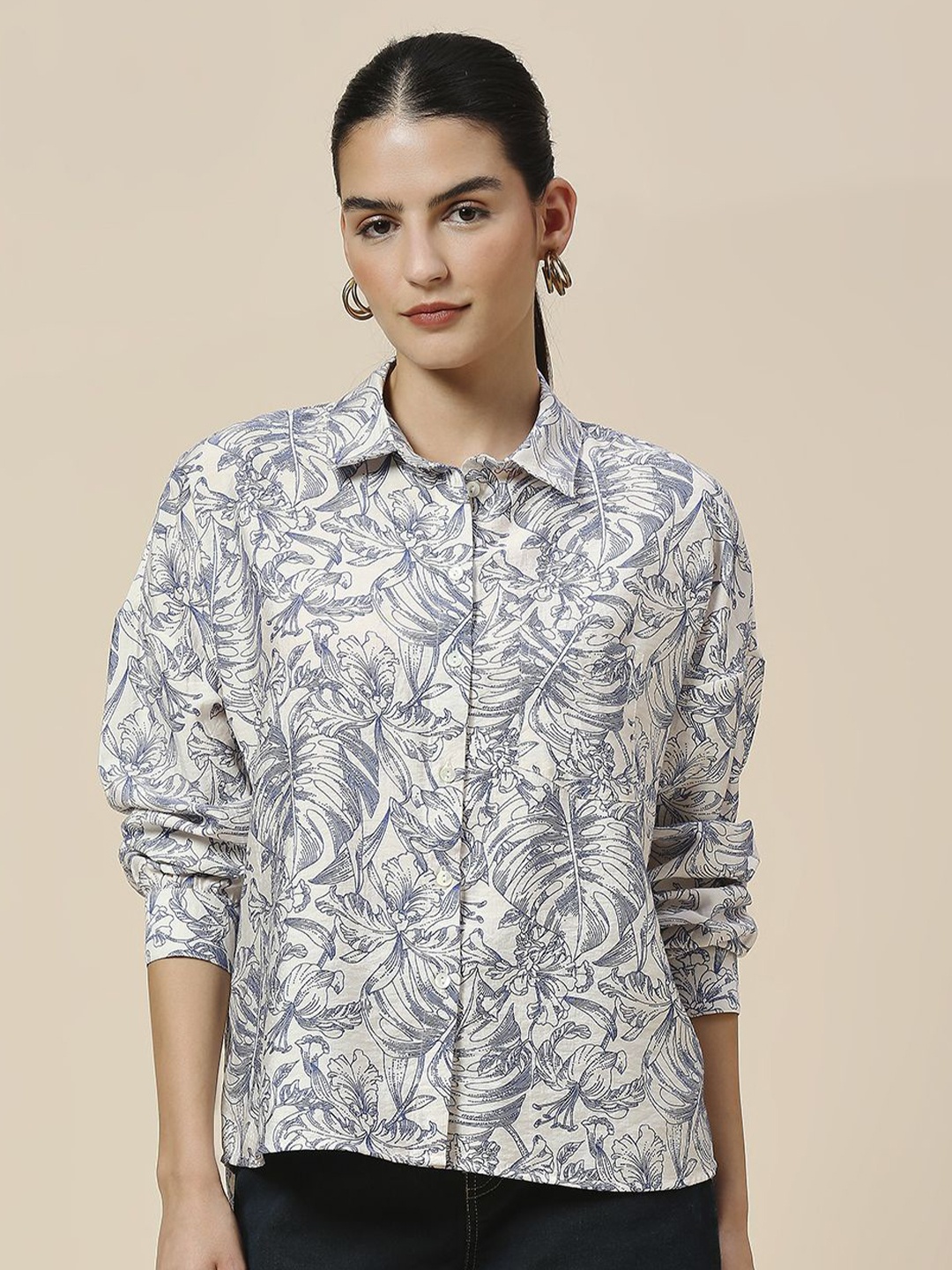 

Chemistry Women Floral Printed Spread Collar Casual Shirt, Blue