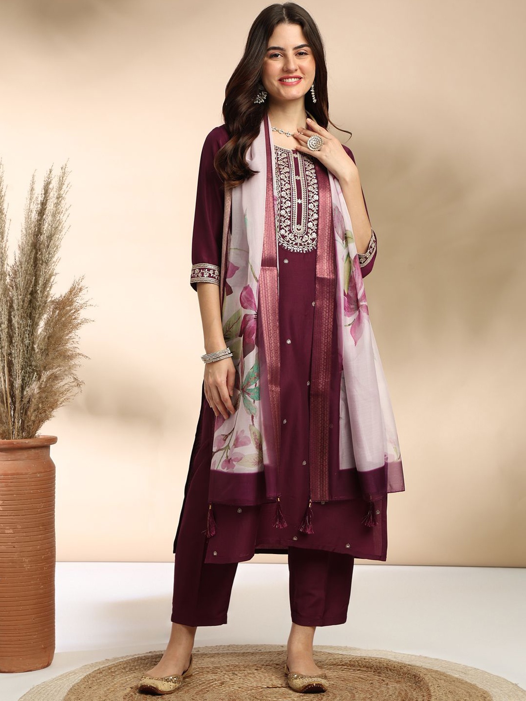 

BAESD Embroidered Round Neck Straight Kurta with Trousers & Dupatta, Purple