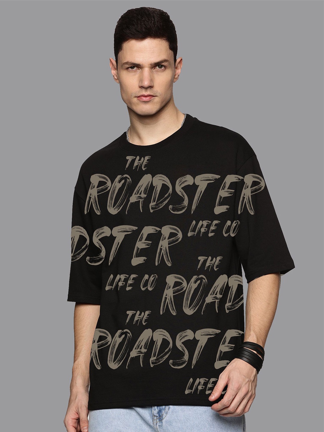 

Roadster Men Typography Printed Round Neck T-Shirt, Black