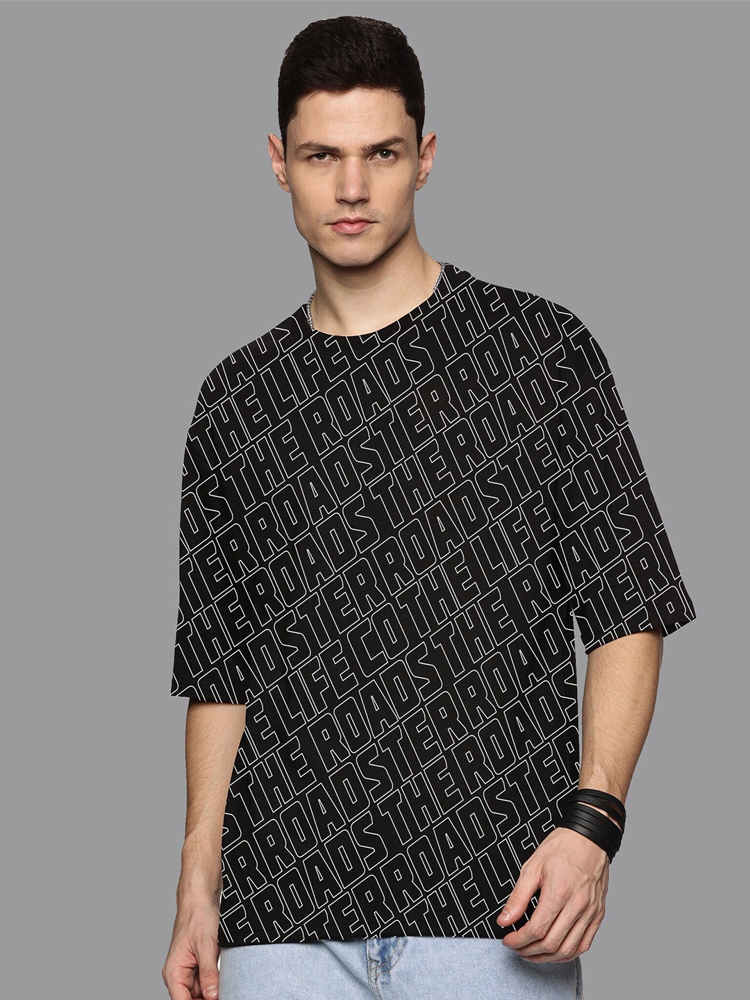

Roadster Men Typography Printed Oversized Round Neck T-Shirt, Black