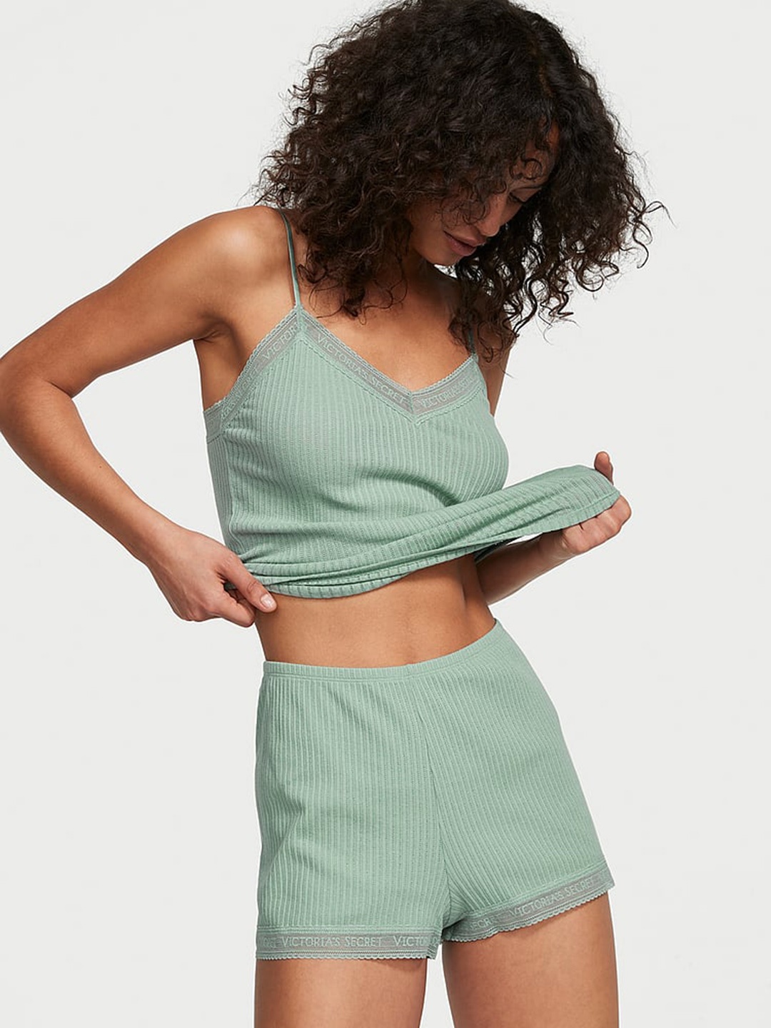 

Victoria's Secret Women Night suit, Green
