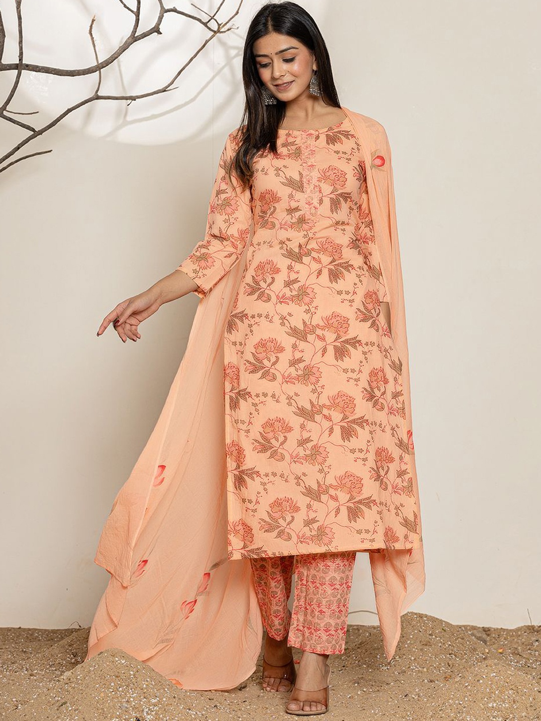 

Yufta Round Neck Floral Embroidered Regular Sequinned Pure Cotton Straight Kurta Set, Peach