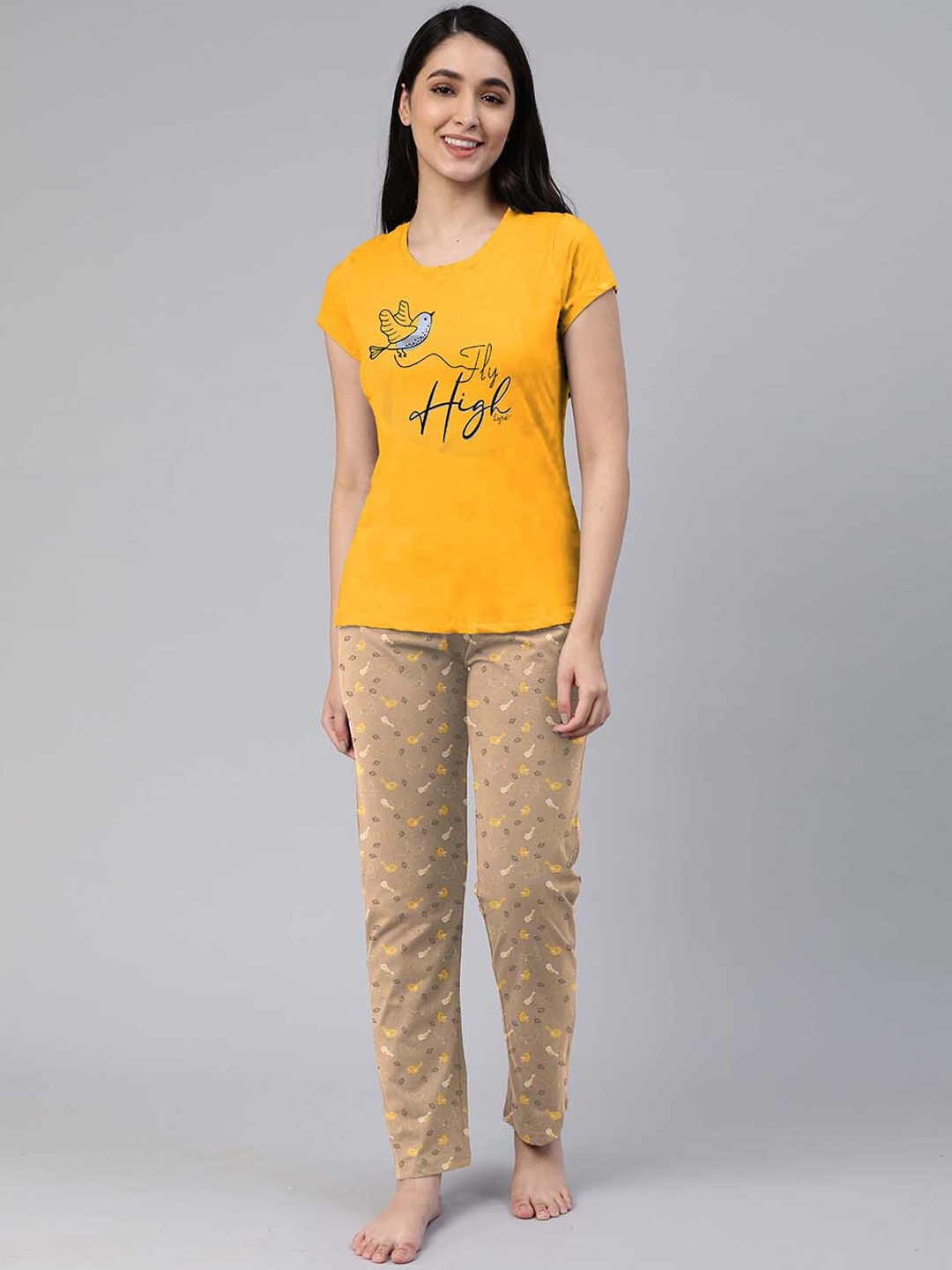 

LYRA Women Printed Night suit, Mustard